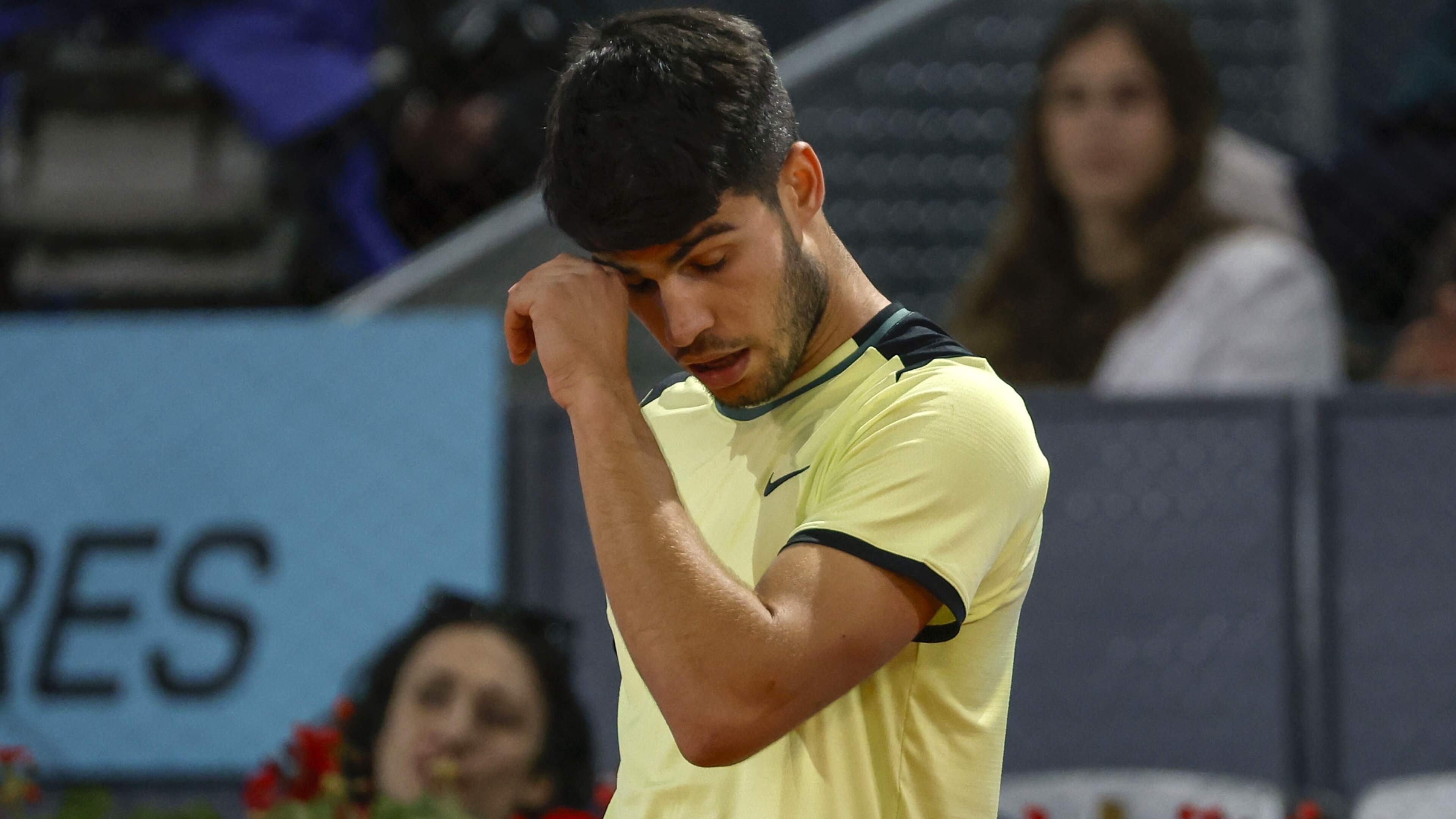 Titelverdediger Carlos Alcaraz moet streep zetten door deelname aan Roland Garros