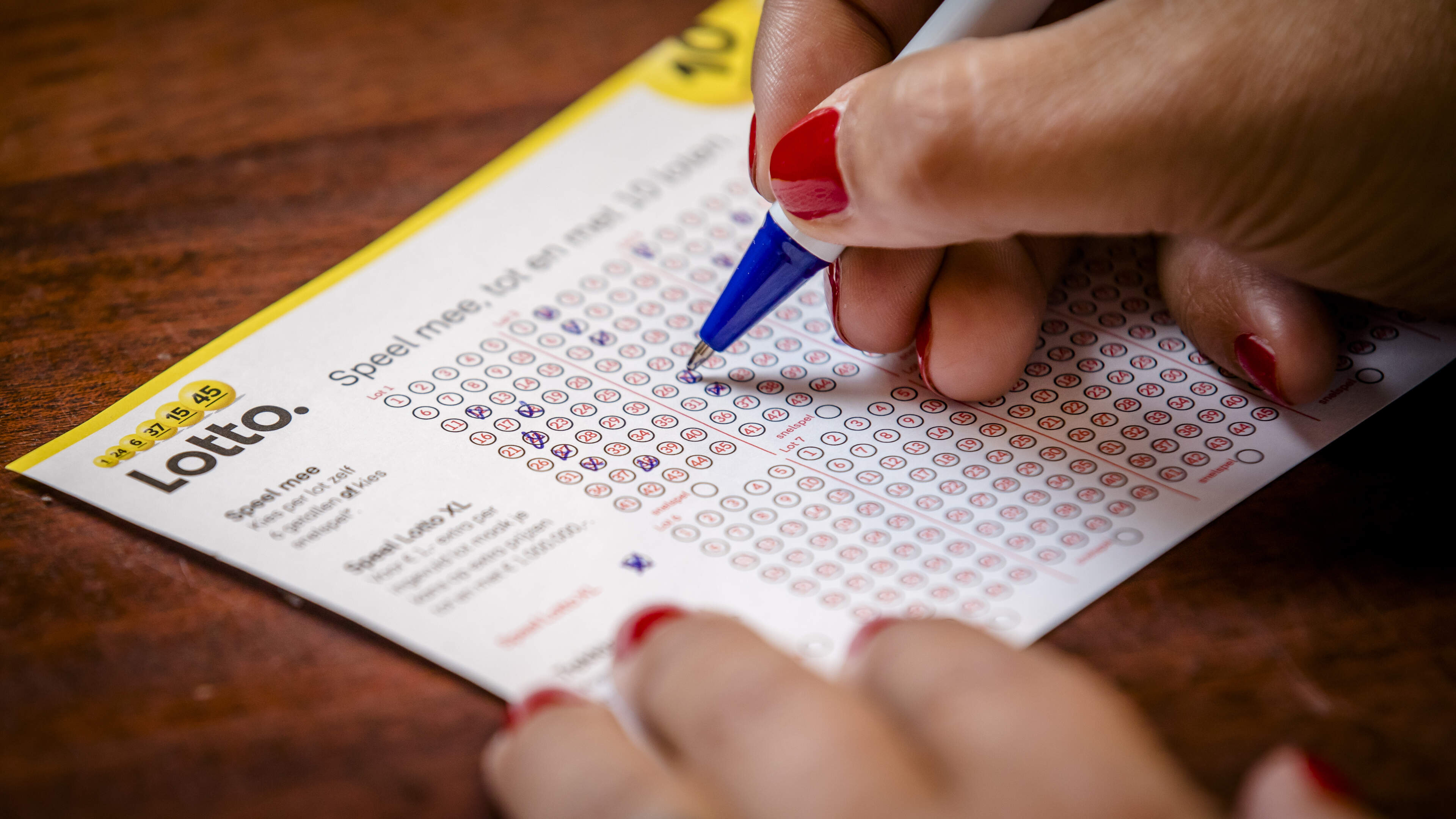 Nederlander wint 275.000 euro met Eurojackpot-lot, maar weet