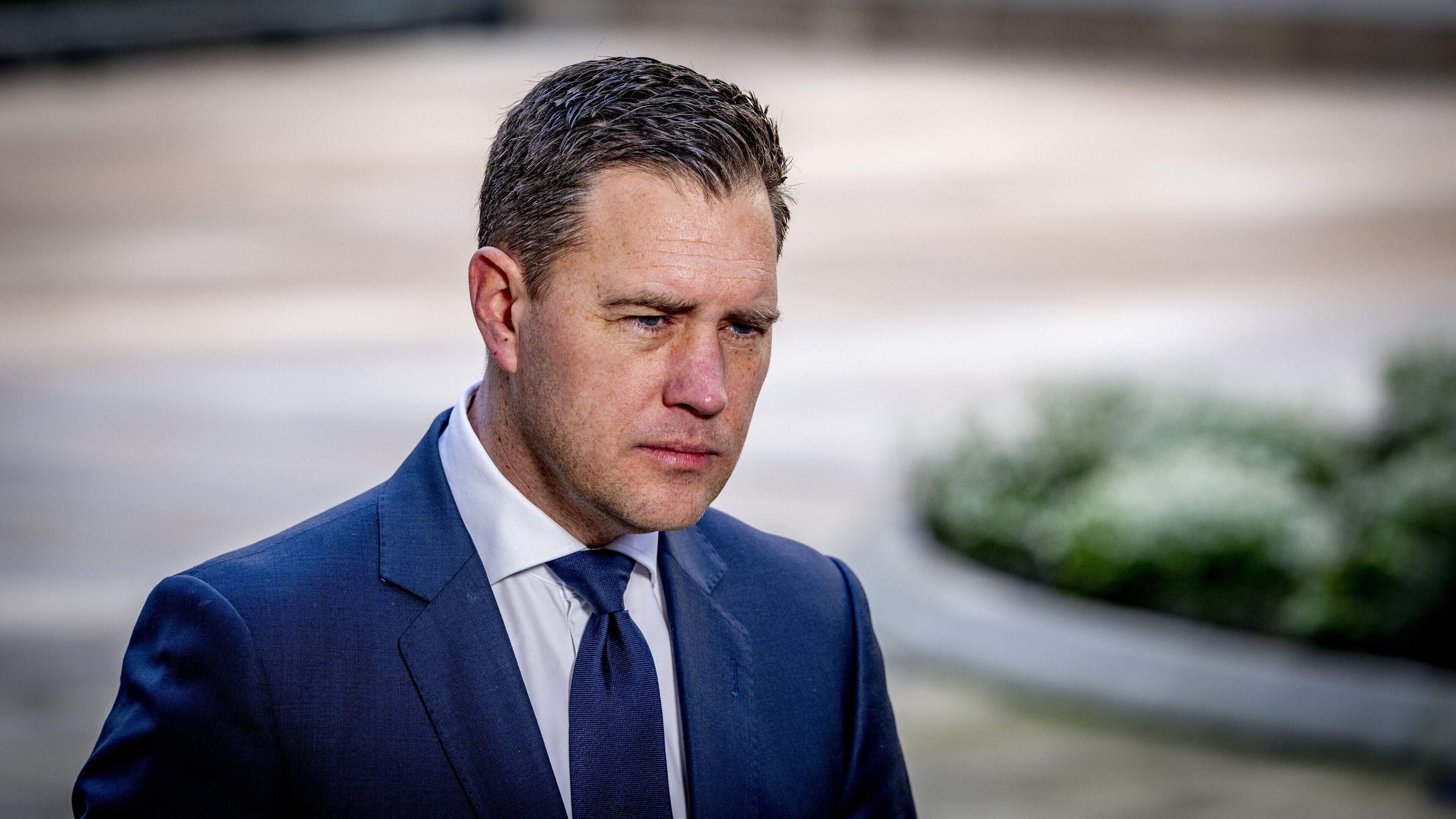 Kabinet betaalt ’Iran-pakket’ met hogere alcoholtaks en lasten voor ondernemers