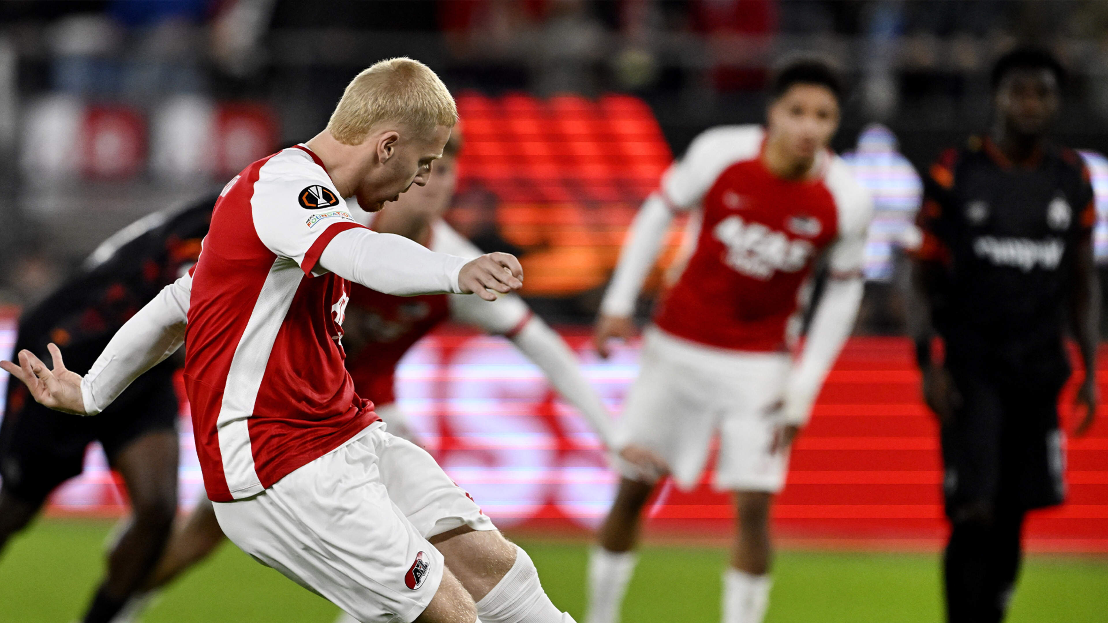 Na penalty Mexx Meerdink: 'Daar zal over gesproken moeten worden'