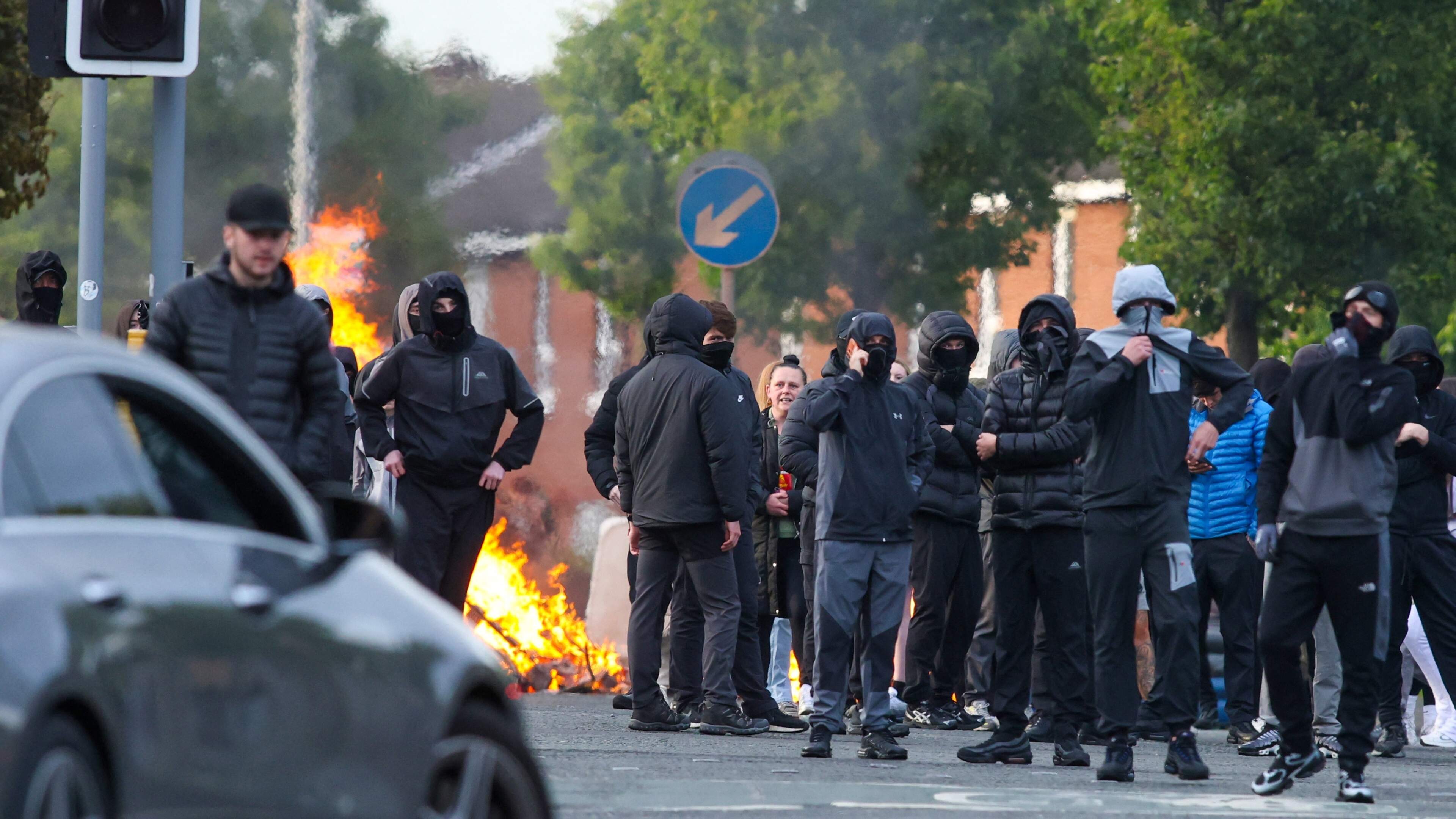 Woede rond immigratiechaos in VK na brute moordaan