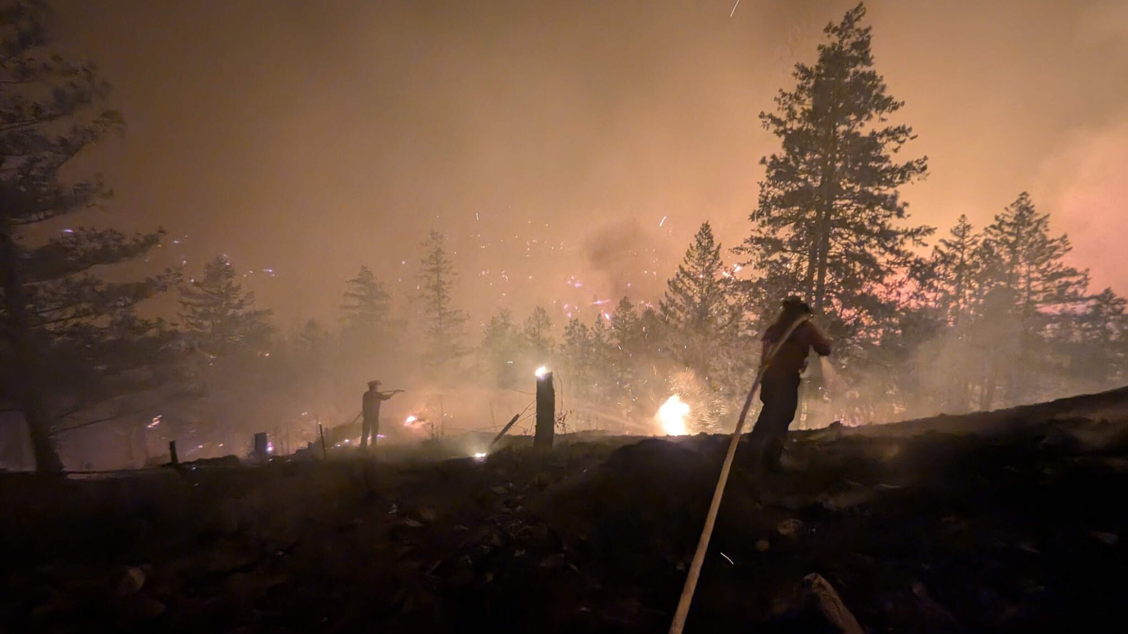 LIVE | Noodtoestand in westen van Canada om natuurbranden, al 20.000 mensen geëvacueerd