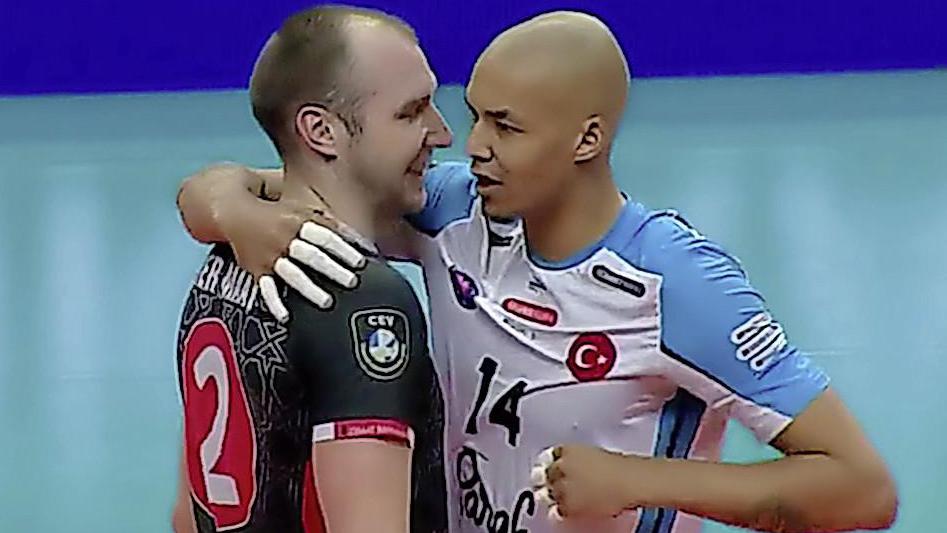 Nederlandse ’clash’ in Turkse volleybalfinale: ’Het is hard tegen hard ...