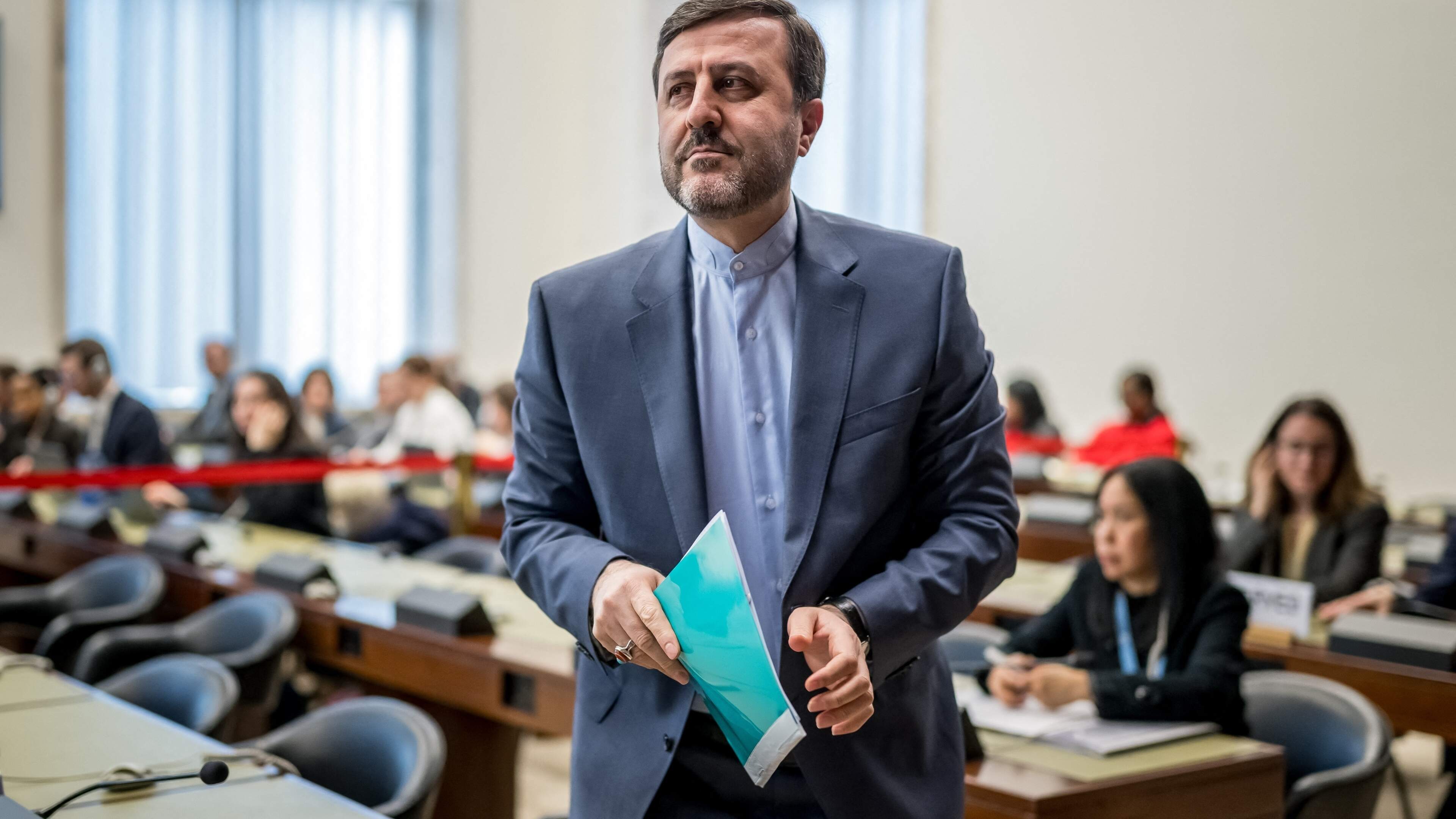 LIVE | Iran dreigt dat VS moeten kiezen tussen oorlog en diplomatie: ’Op beide wegen voorbereid’