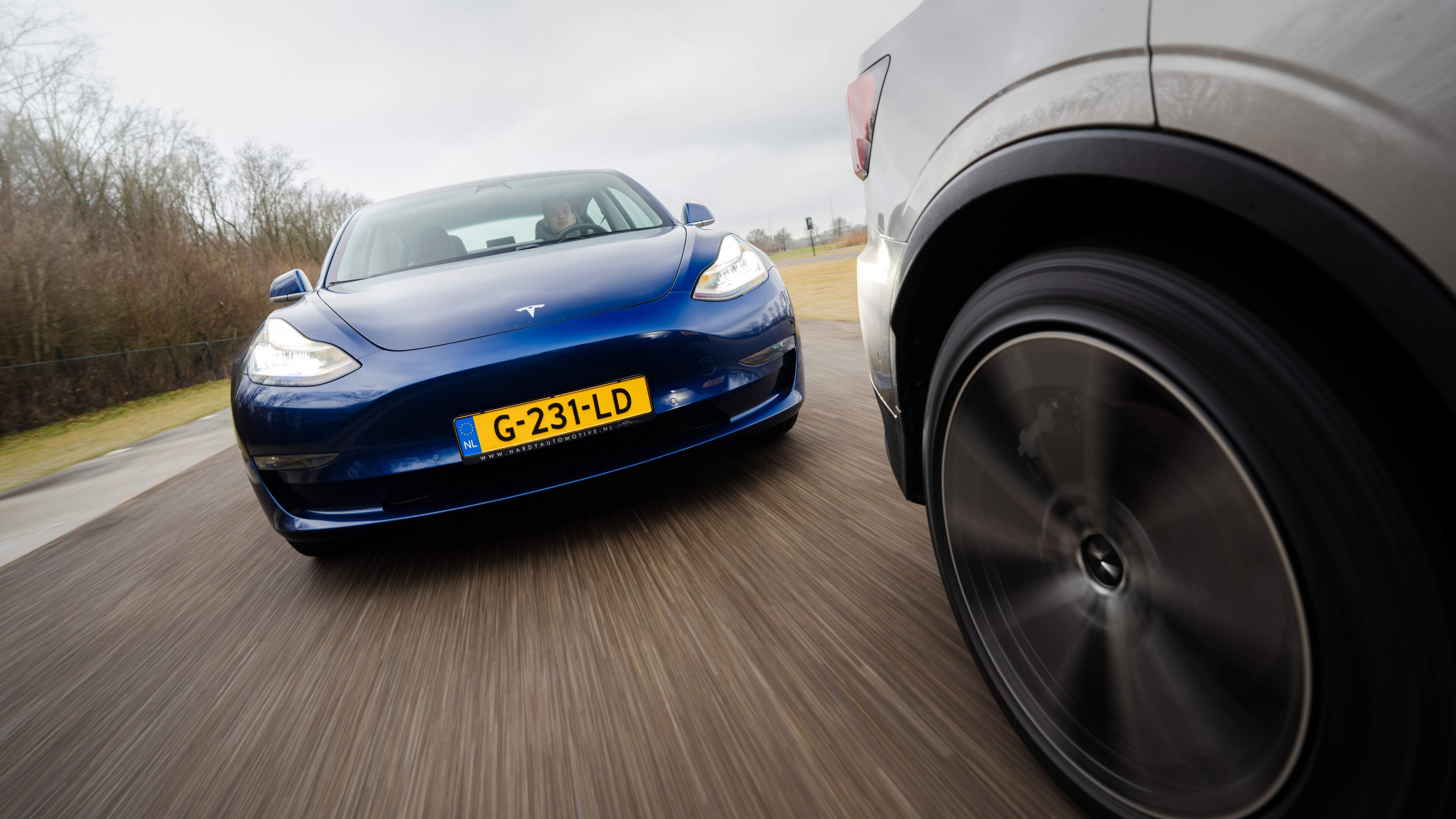 Explosieve stijging verkoop tweedehands elektrische auto’s door oorlog Iran: „Simpele rekensom”