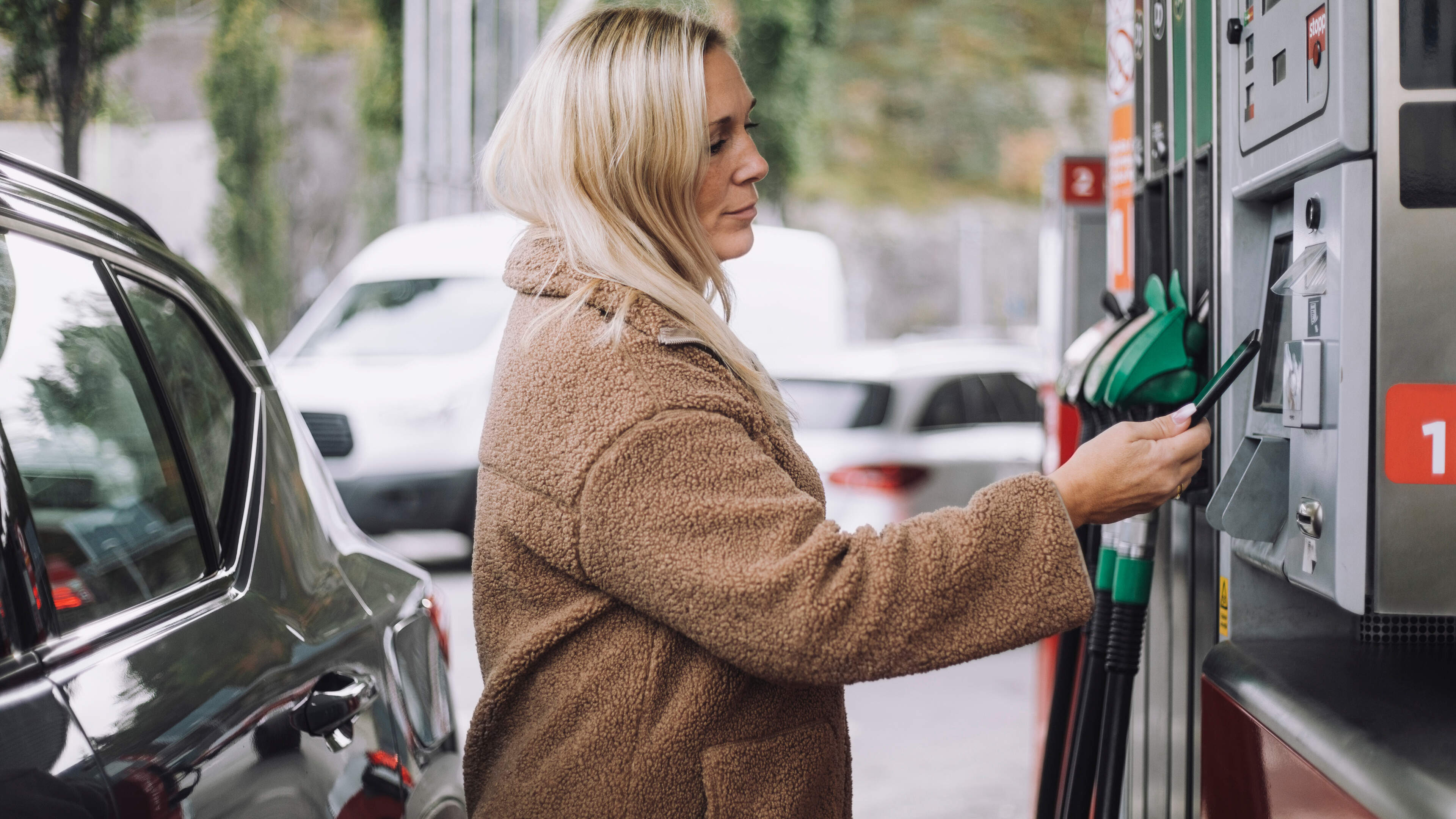 Nepbrandstof bij tankstations: moet je oppassen als je benzine of diesel gaat tanken?