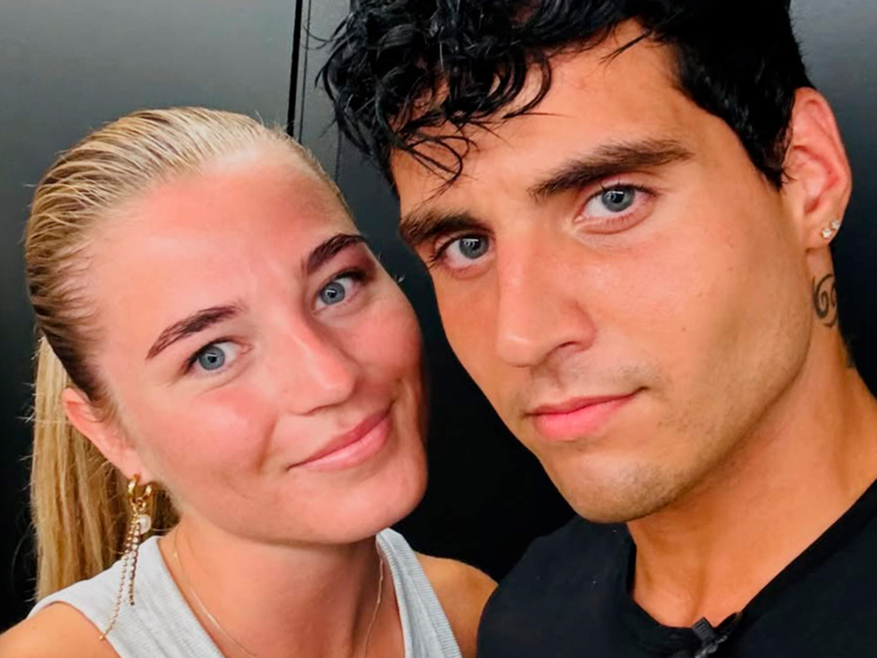 Anouk (25) uit De bondgenoten openhartig over romance met Diederik: 'Mijn acties verdienen geen schoonheidsprijs' | De Telegraaf