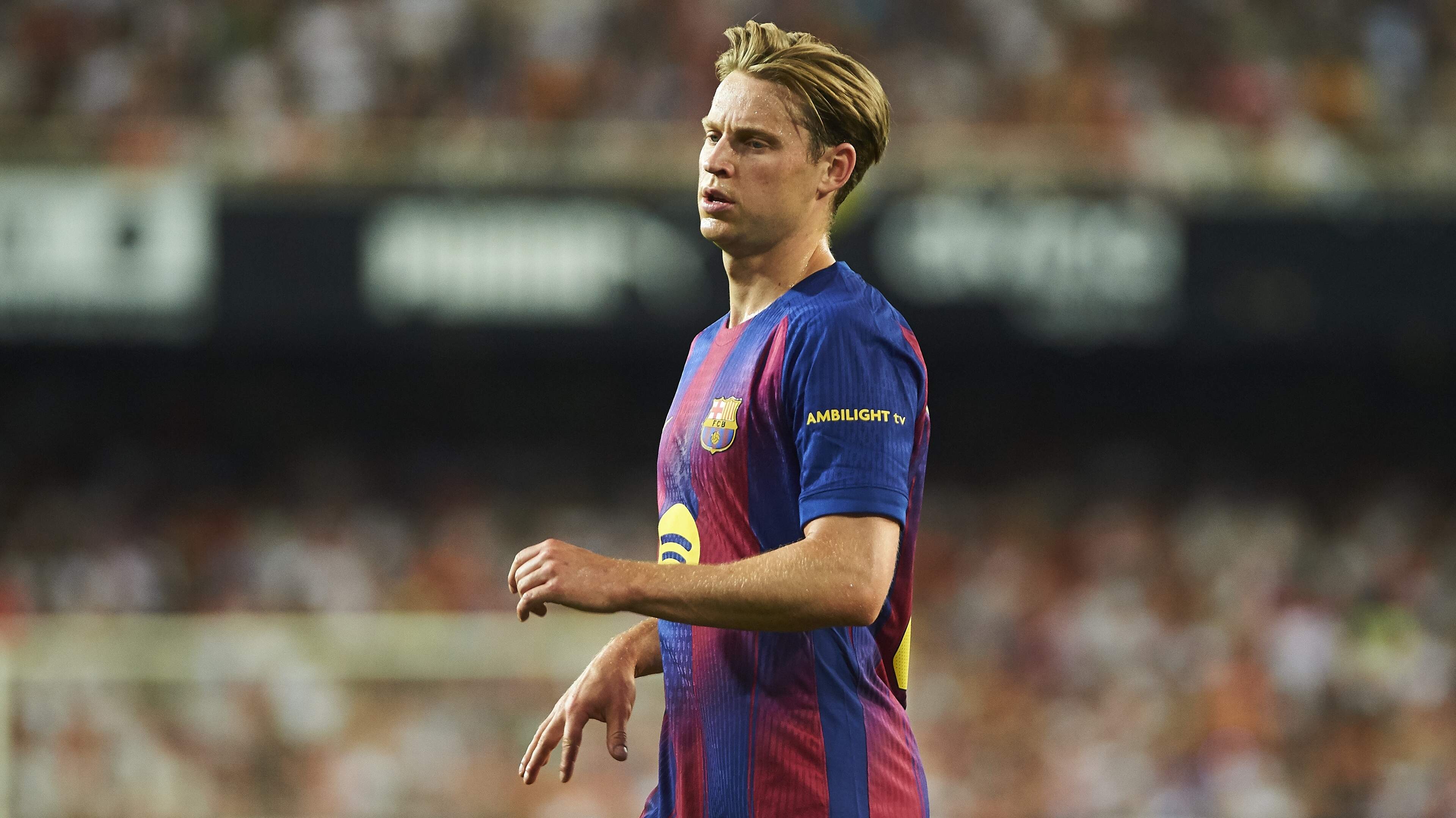 ’Frenkie de Jong loopt zware knieblessure op en staat maanden aan de kant’