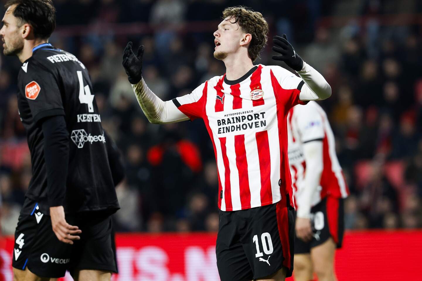 Esmir Bajraktarevic: talent PSV scoort en groeit onder Perisic | De ...