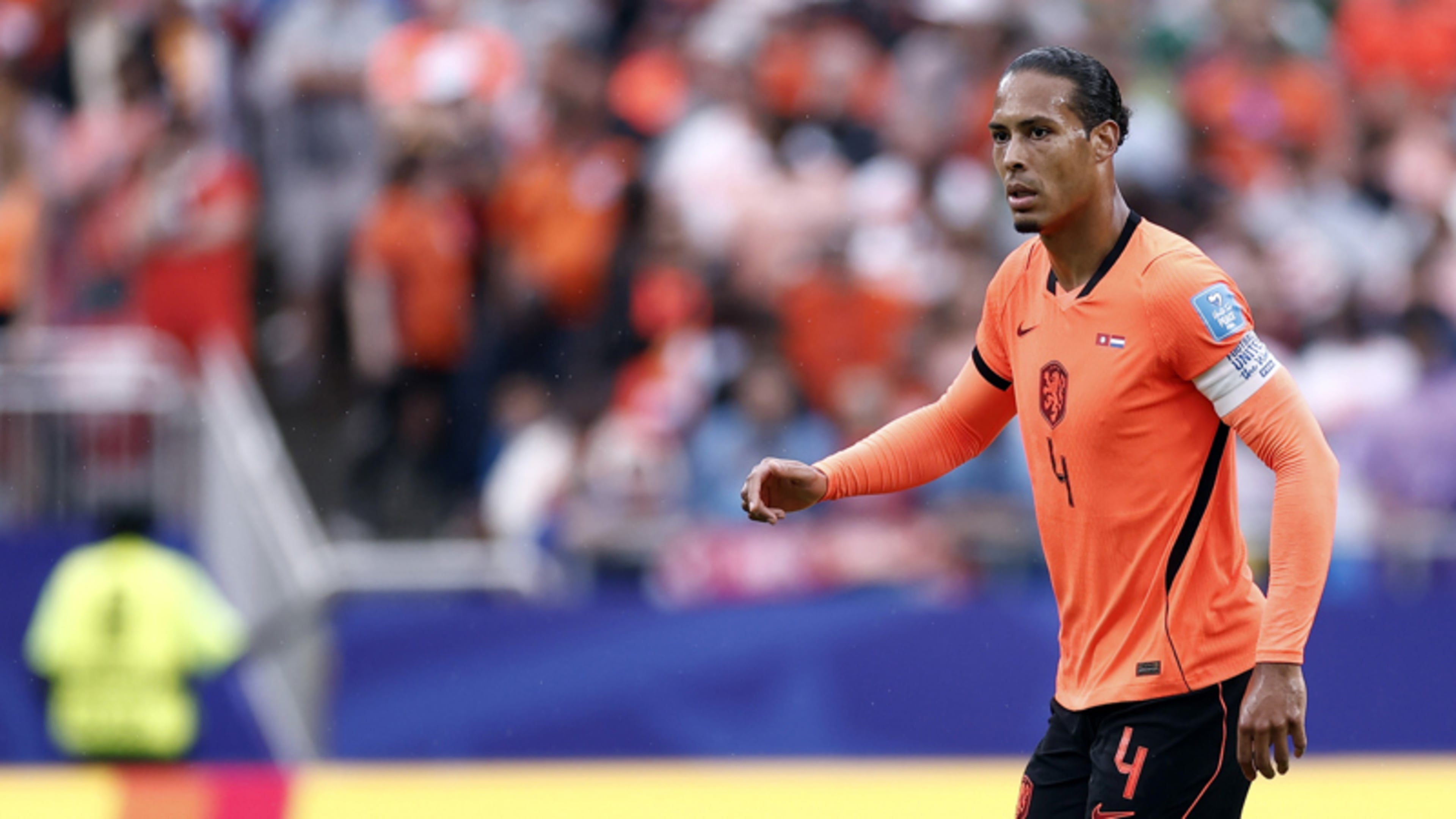 ‘Virgil van Dijk maakt mogelijk acteerdebuut in populaire serie’
