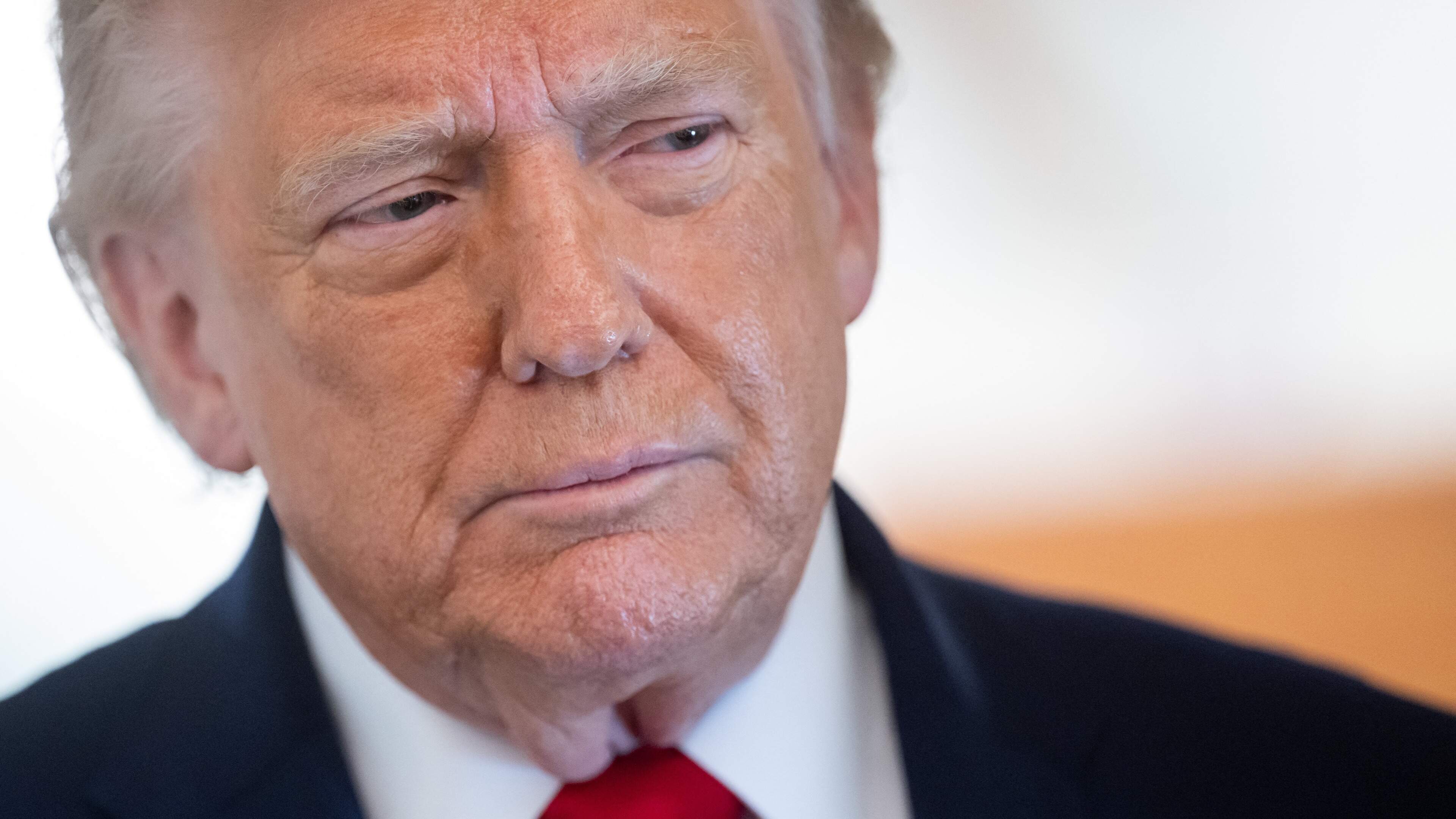 Trump loopt weg bij interview: ’Ik heb er genoeg van’