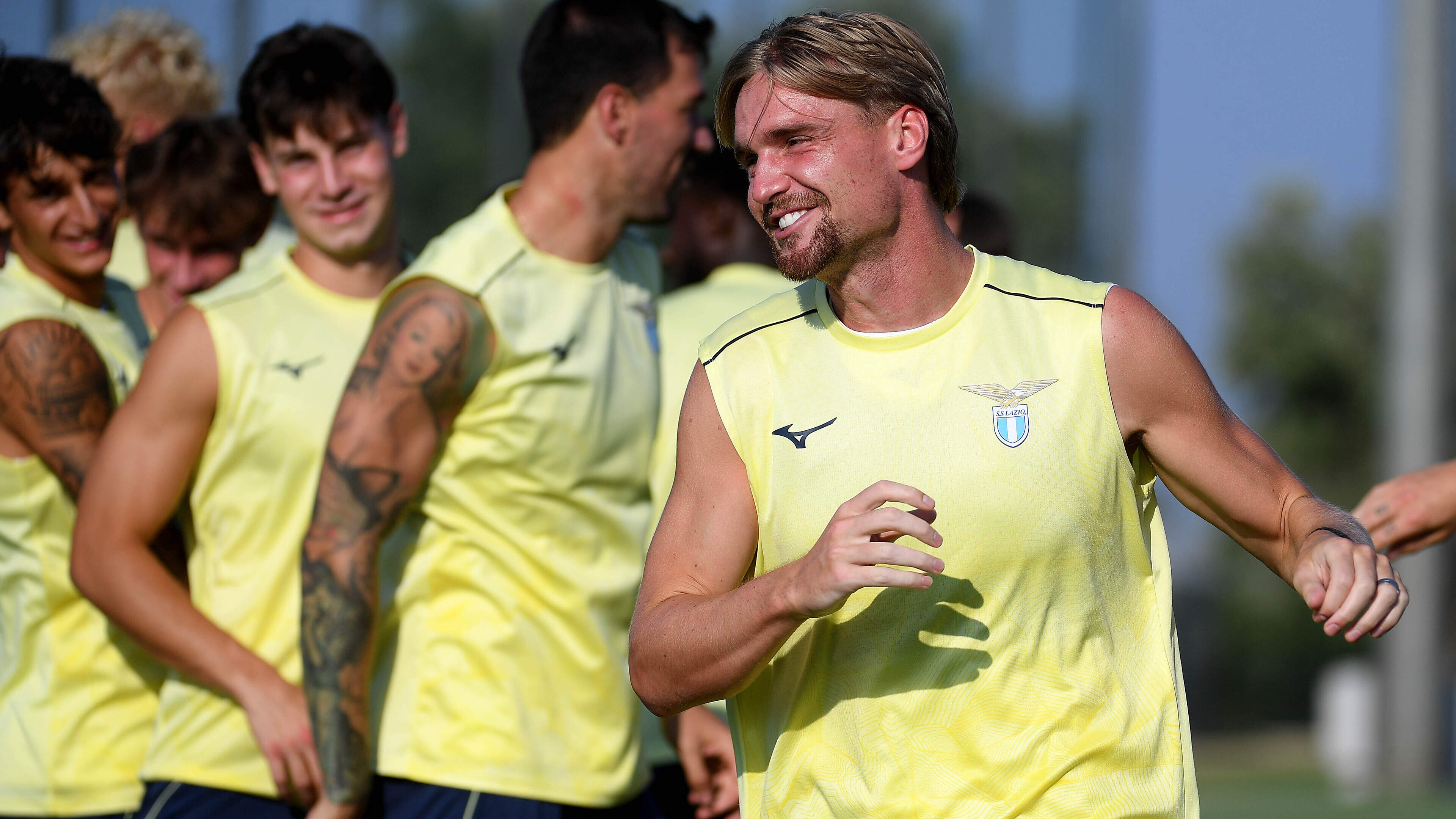Kenneth Taylor en Lazio-trainer Gennaro Gattuso roken vredespijp na incident op training