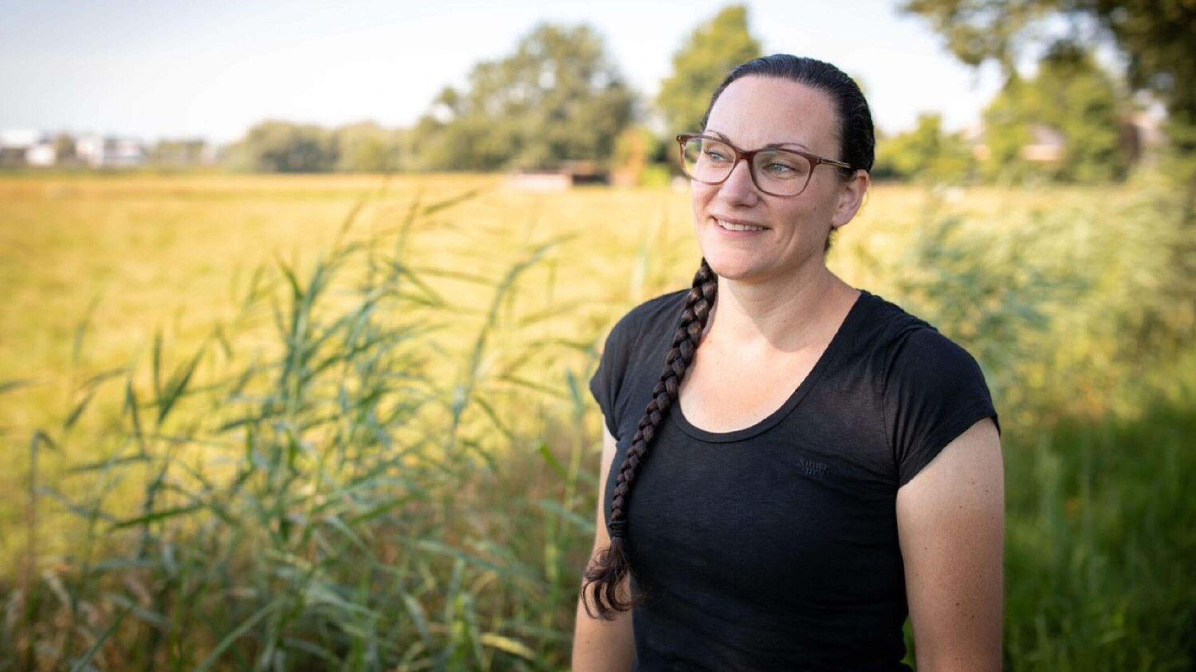 Nathalie (37) emigreerde met haar hoogbegaafde dochters naar Denemarken: ’Het onderwijs in Nederland maakte haar diepongelukkig’
