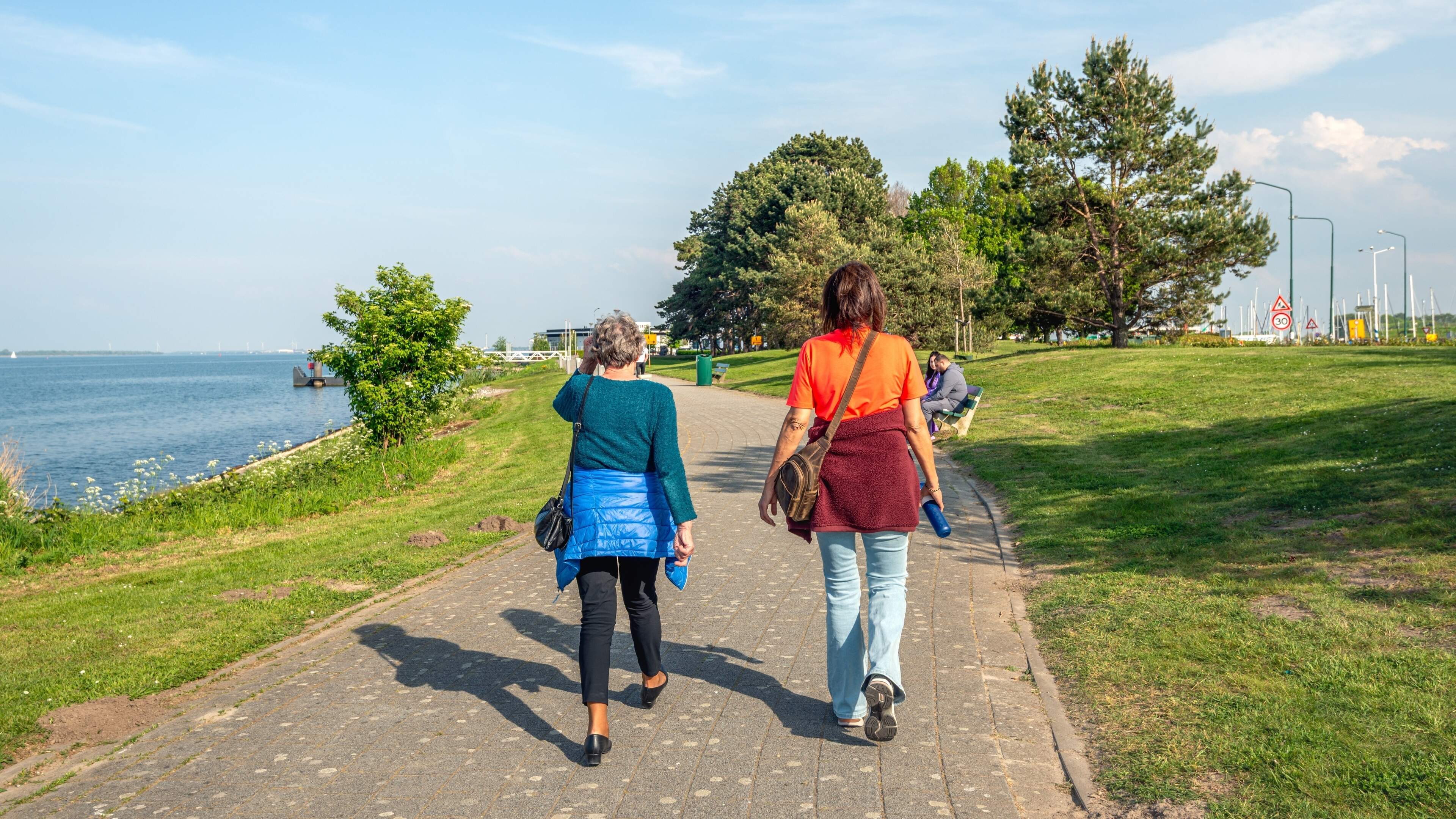 Zonnige vrijdag met temperaturen tot 19 graden