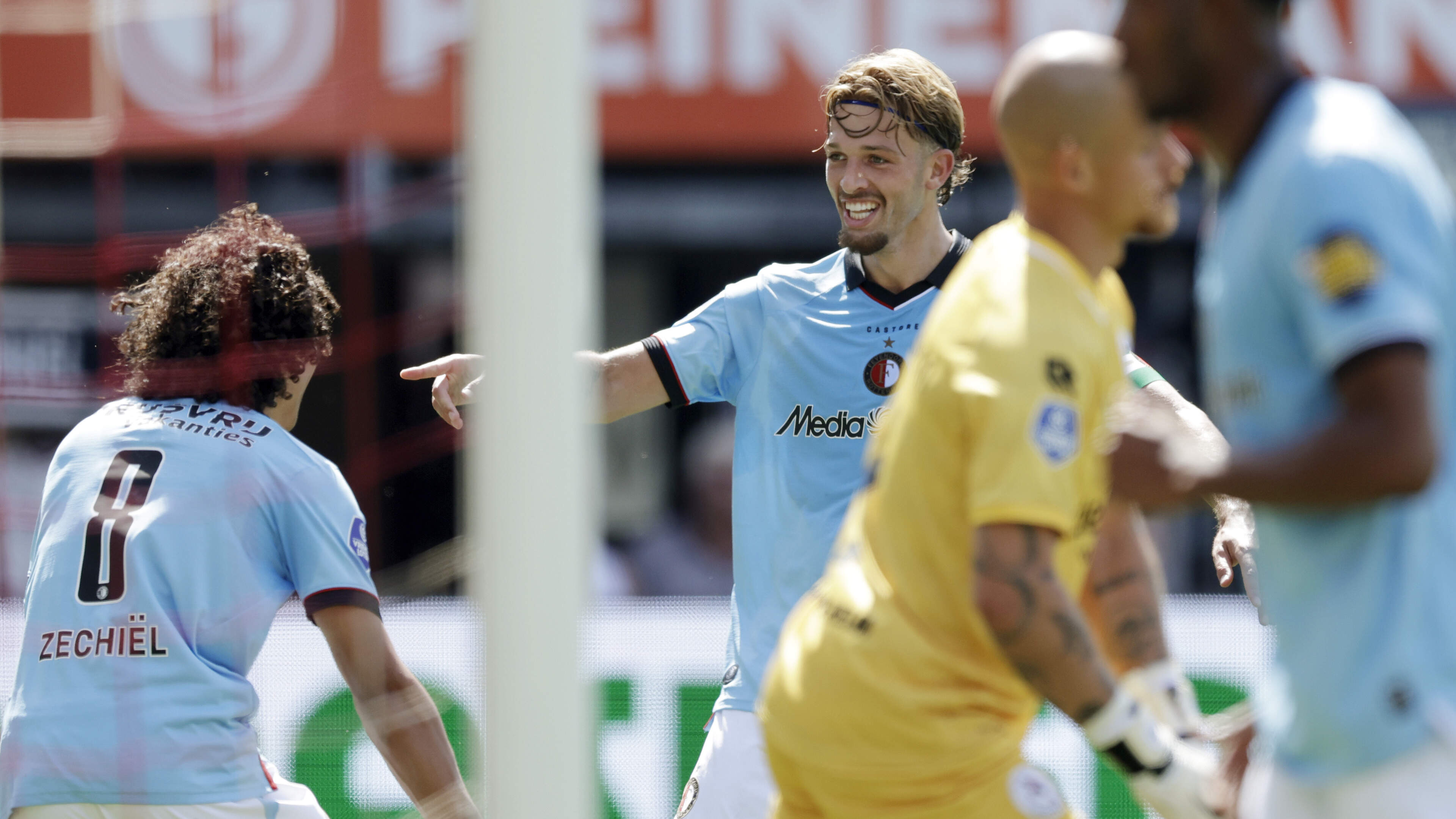 Kersverse aanvoerder Luciano Valente neemt direct het voortouw: ’Ik moet bepalend worden voor Feyenoord’