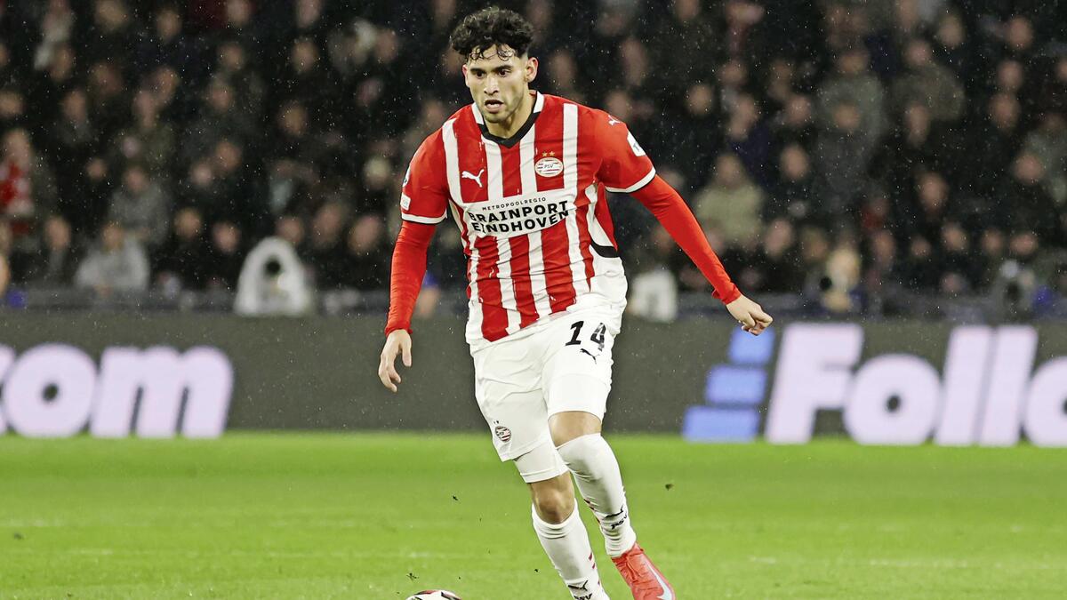 Ricardo Pepi tekent zijn nieuwe contract bij PSV; spits ligt tot 2030 ...