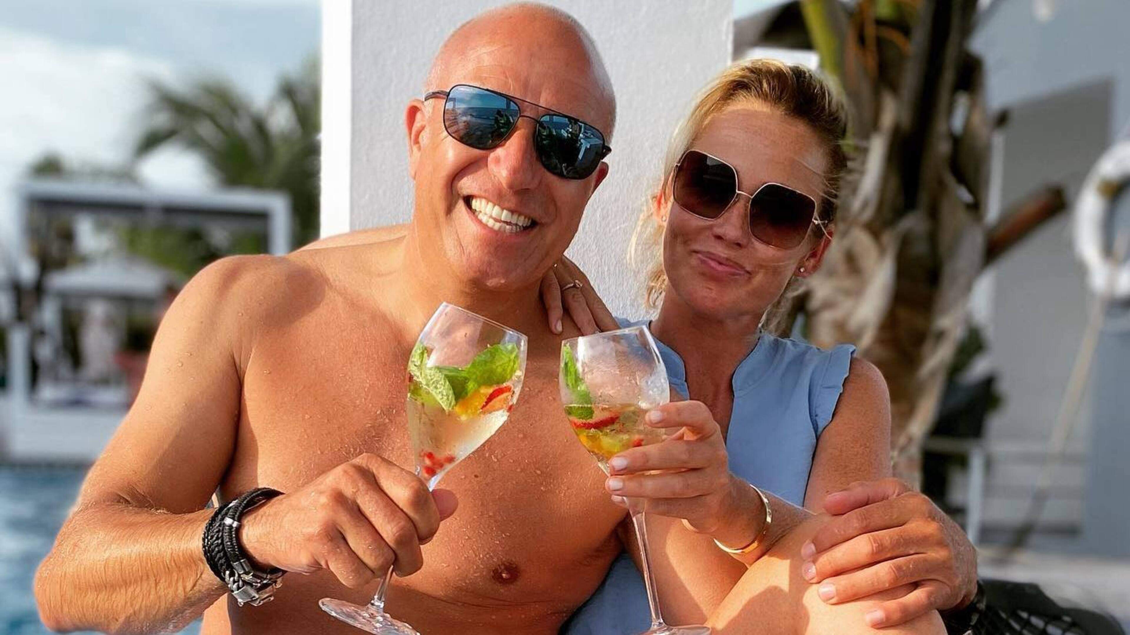 Tim Coronel ’trouwde’ ooit met de verloofde van zijn broer Tom: ’Hij kon er niets meer aan veranderen’
