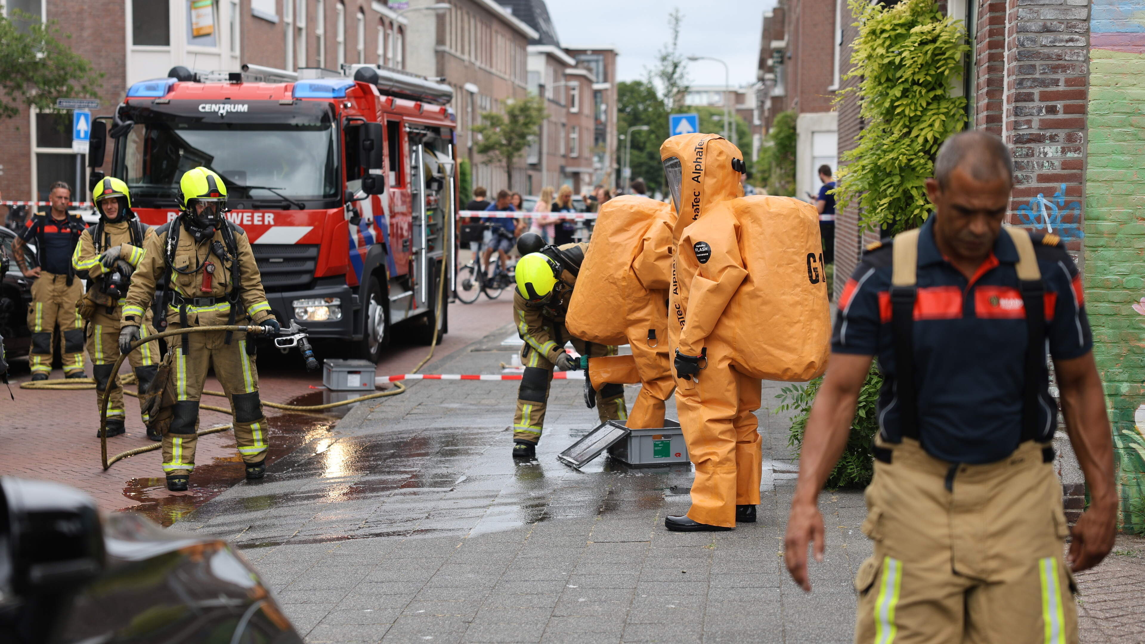 Tientallen woningen ontruimd rond drugslab in Den Haag, een man aangehouden