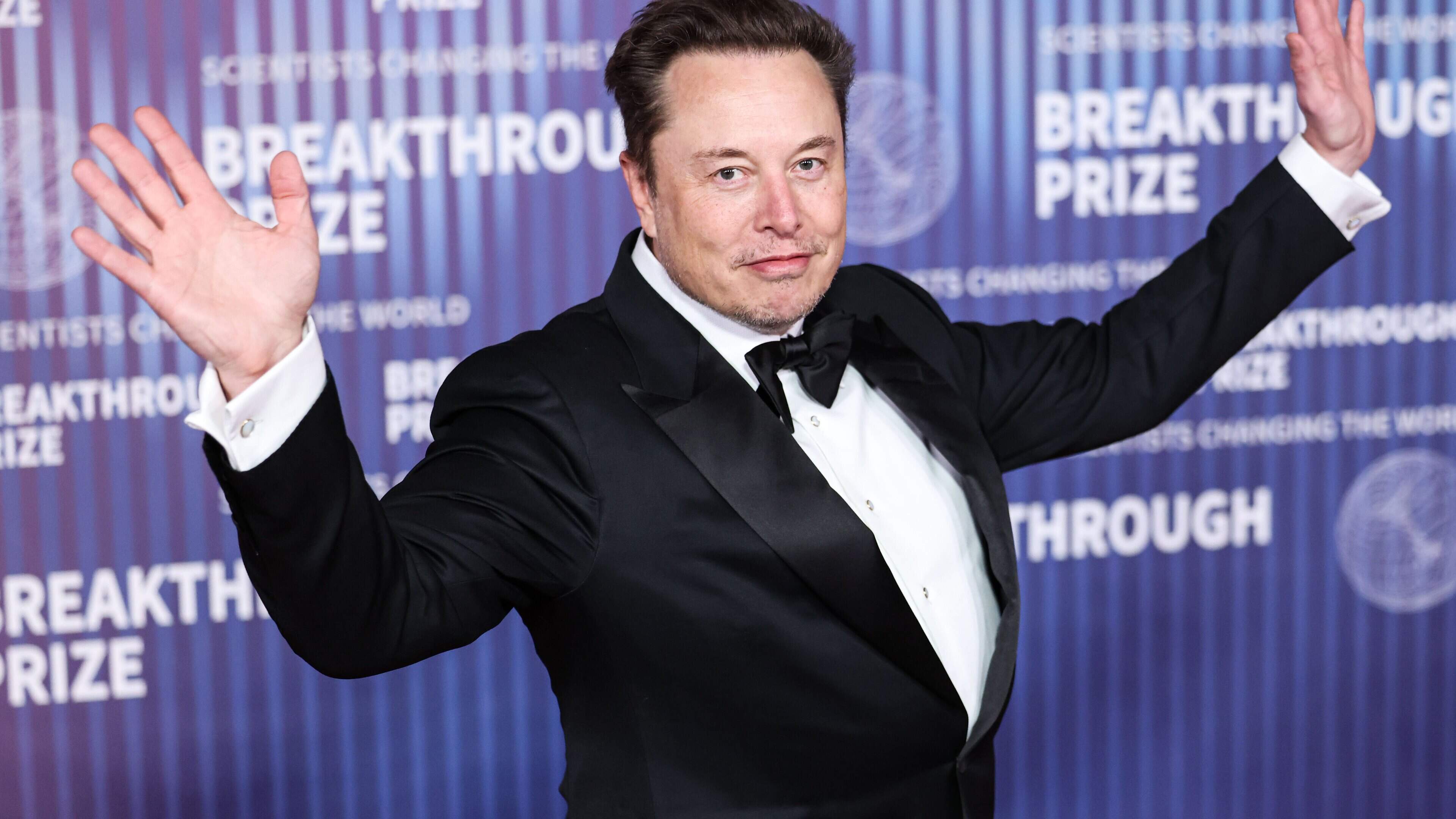 Elon Musk geen biljonair meer na koersval SpaceX: bezit ’slechts’ 957 miljard dollar