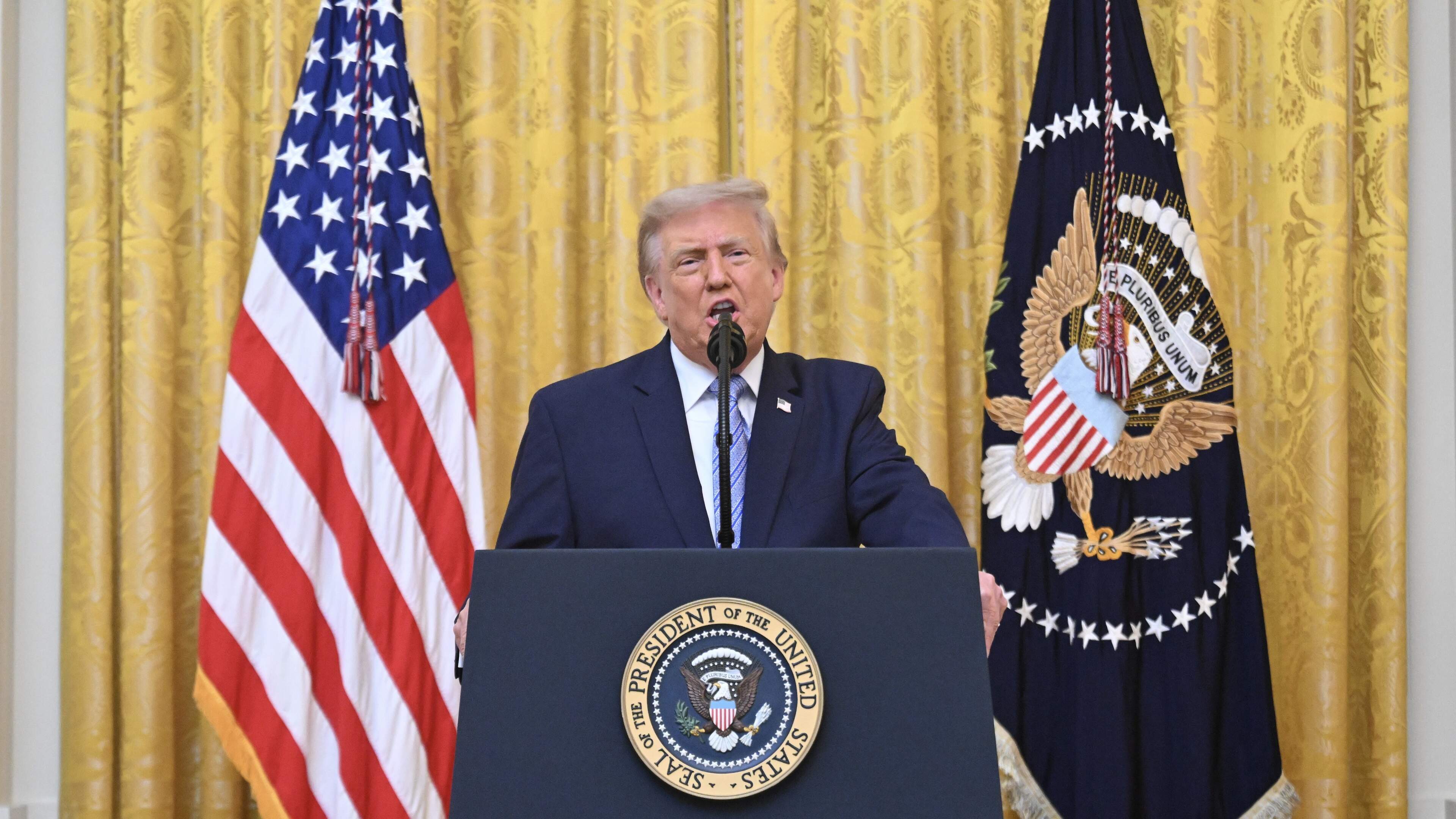 Trump beschuldigt China in toespraak van stelen Amerikaanse verkiezingsdata: ’Ons systeem schiet op catastrofale wijze tekort’