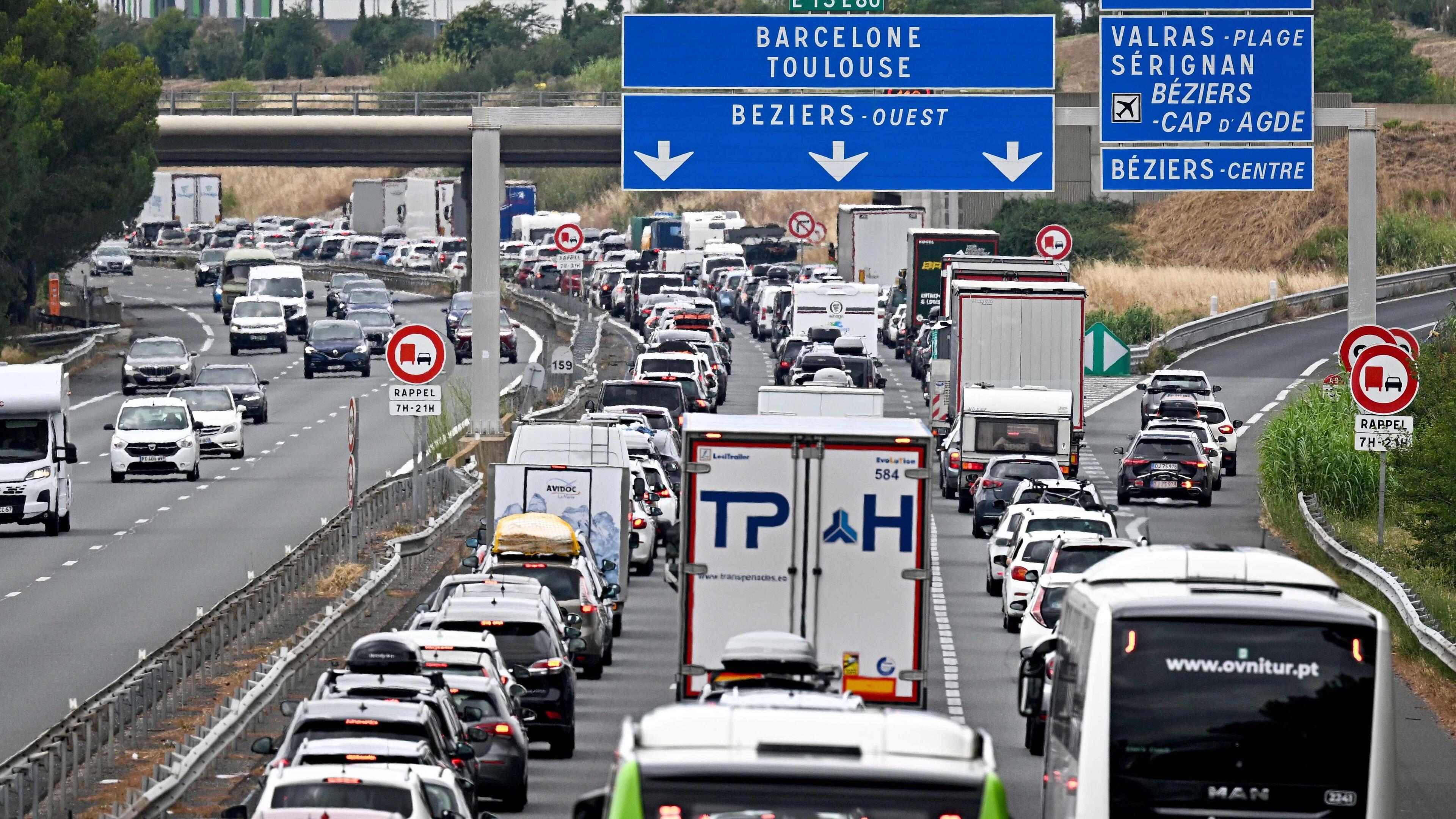 LIVE | Zwarte zaterdag op Europese wegen: houdt rekening met deze lange files
