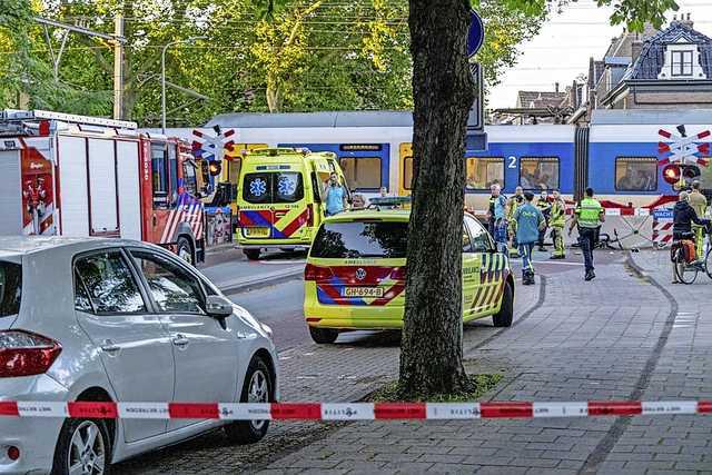 Poolse man overlijdt door botsing met trein bij Overveen: ’Kippenvel’