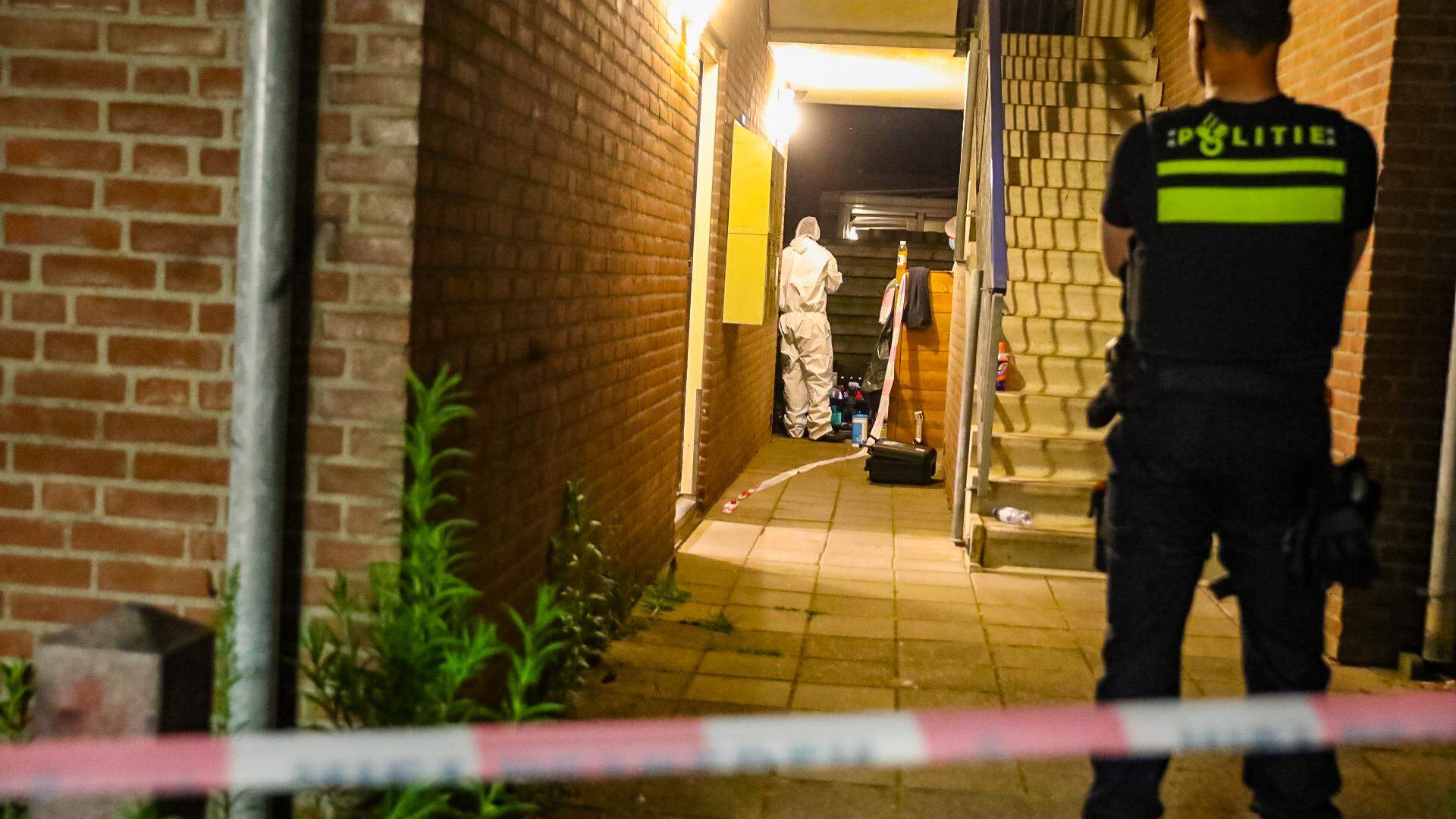 Op dinsdag 1 juli rond 17.00 uur kreeg de politie een melding dat bekenden geen contact kregen met de bewoner van het huis aan de Warenargaarde. 