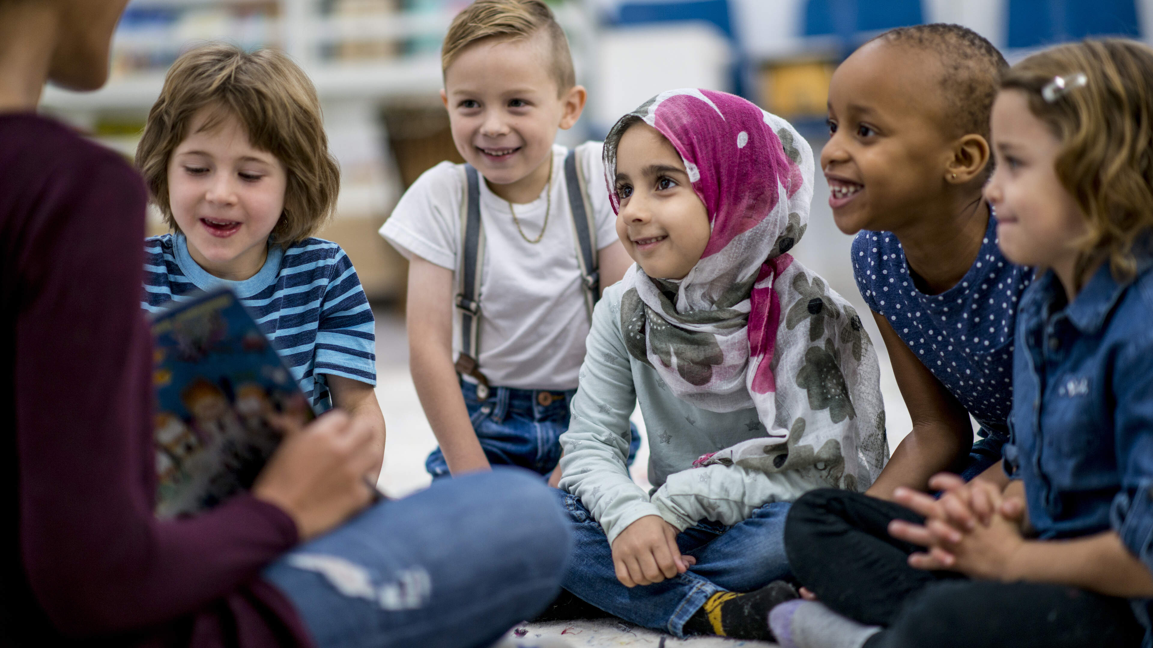 Praat mee: Moet de overheid religieus onderwijs financieren?