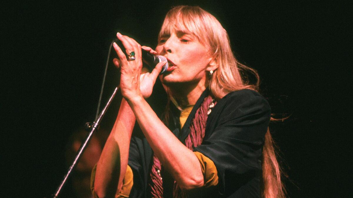Joni Mitchell Receives US Citizenship After 62 Years