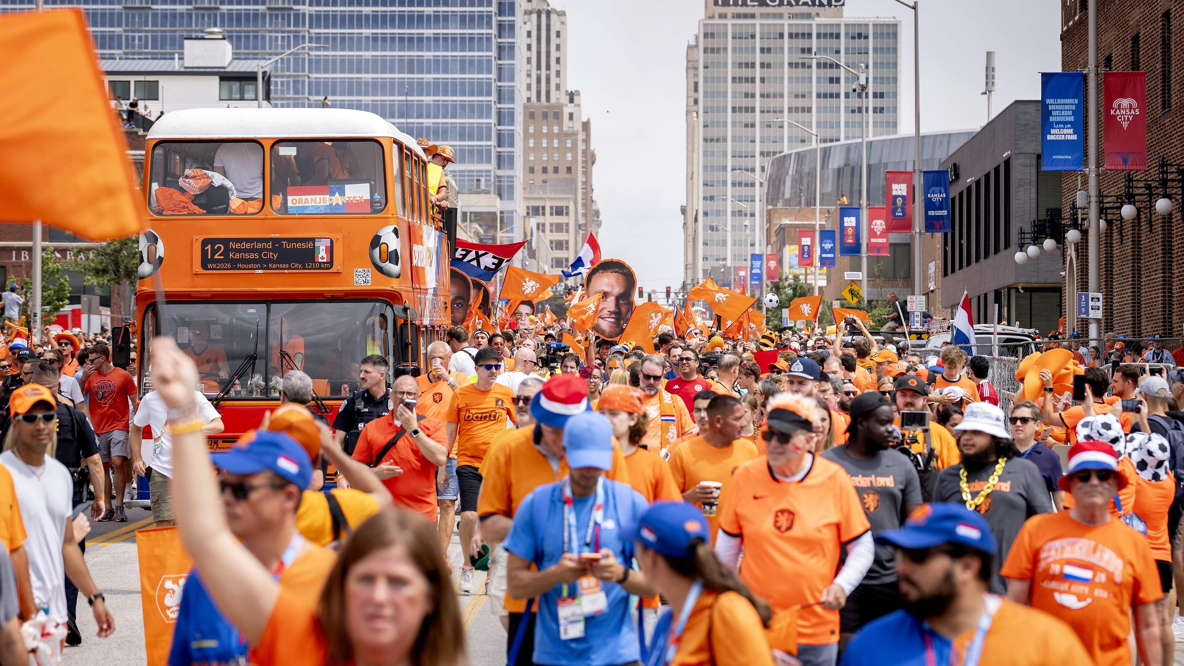 LIVE WK 2026 | Oranje-fans nemen straten van Kansas City over