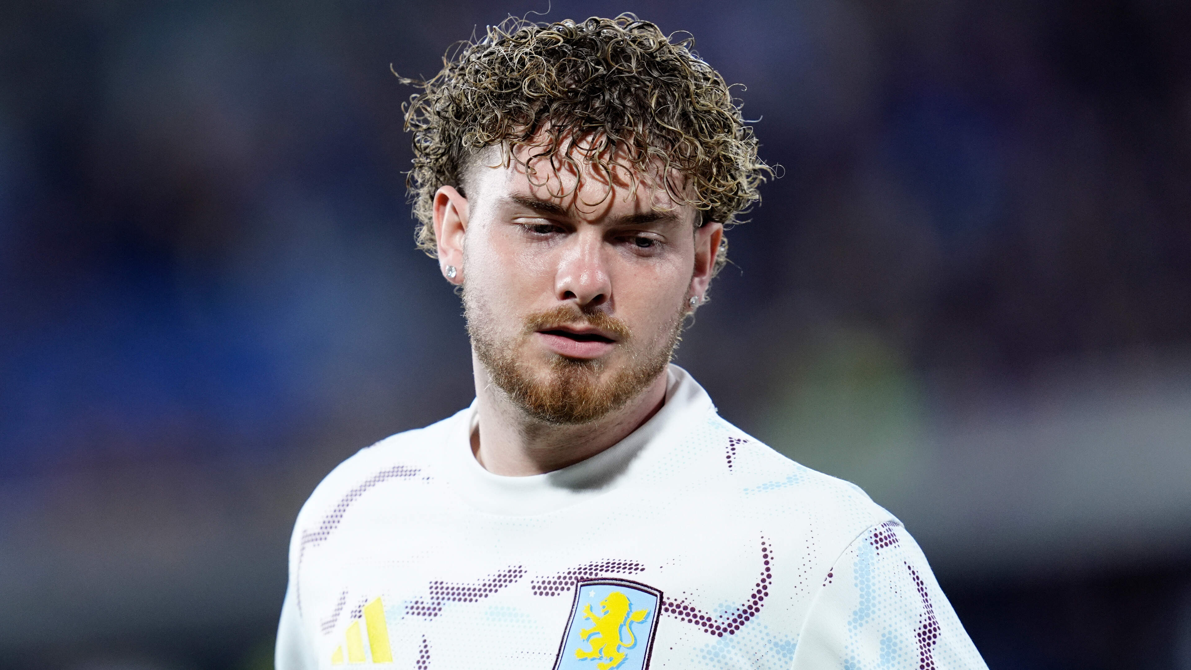 Aston Villa-coach Unai Emery biedt excuses aan Liverpool-huurling aan en noemt uitleenbeurt ’beschamend’