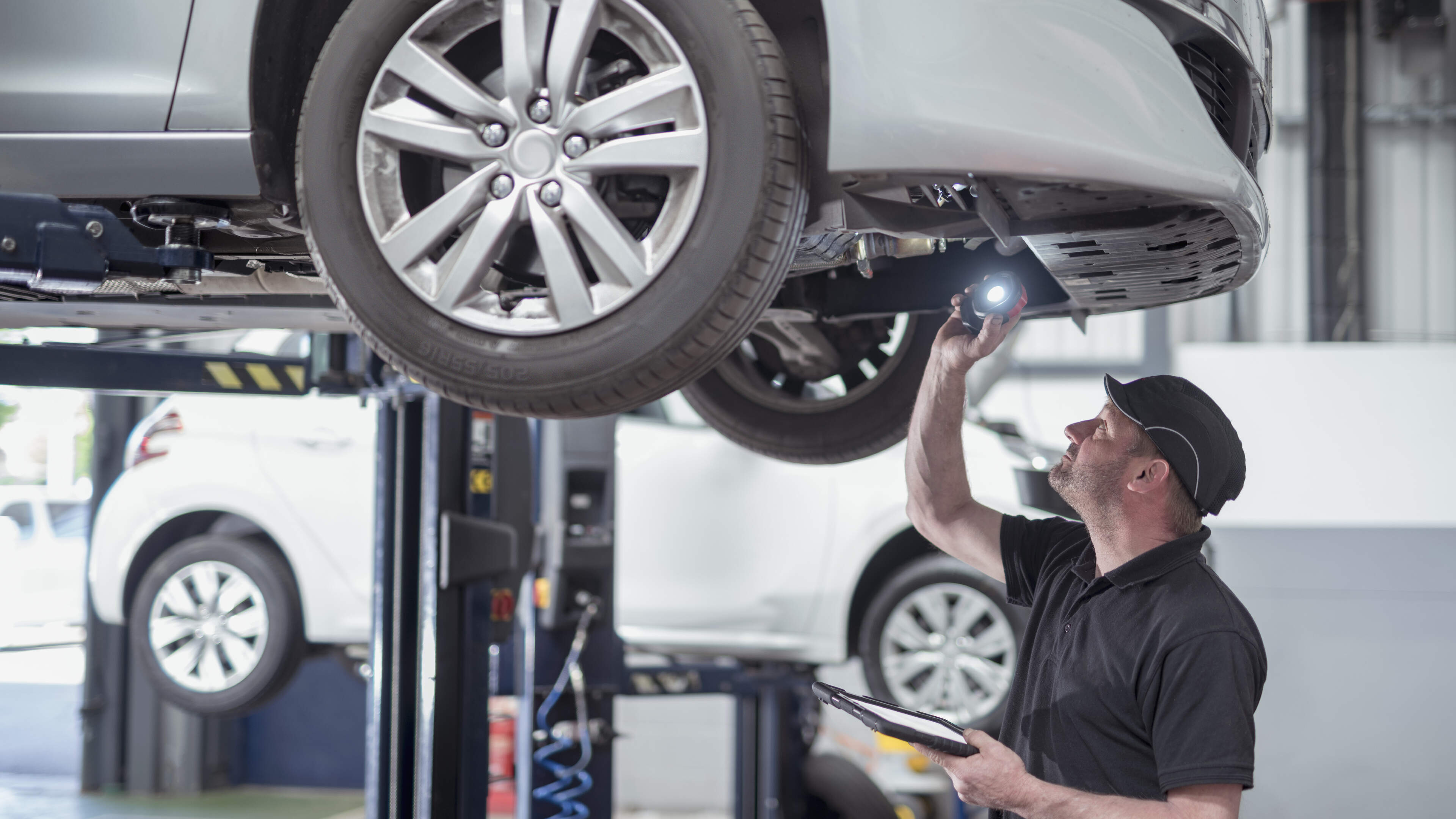 Zo voorkom je gedoe bij de reparatie van je auto: ’Gebrek aan kennis leidt heel vaak tot argwaan’