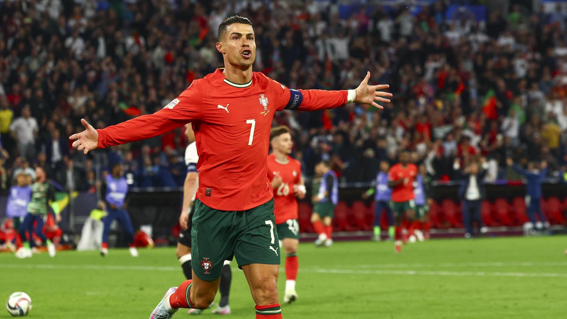 Cristiano Ronaldo doet het!