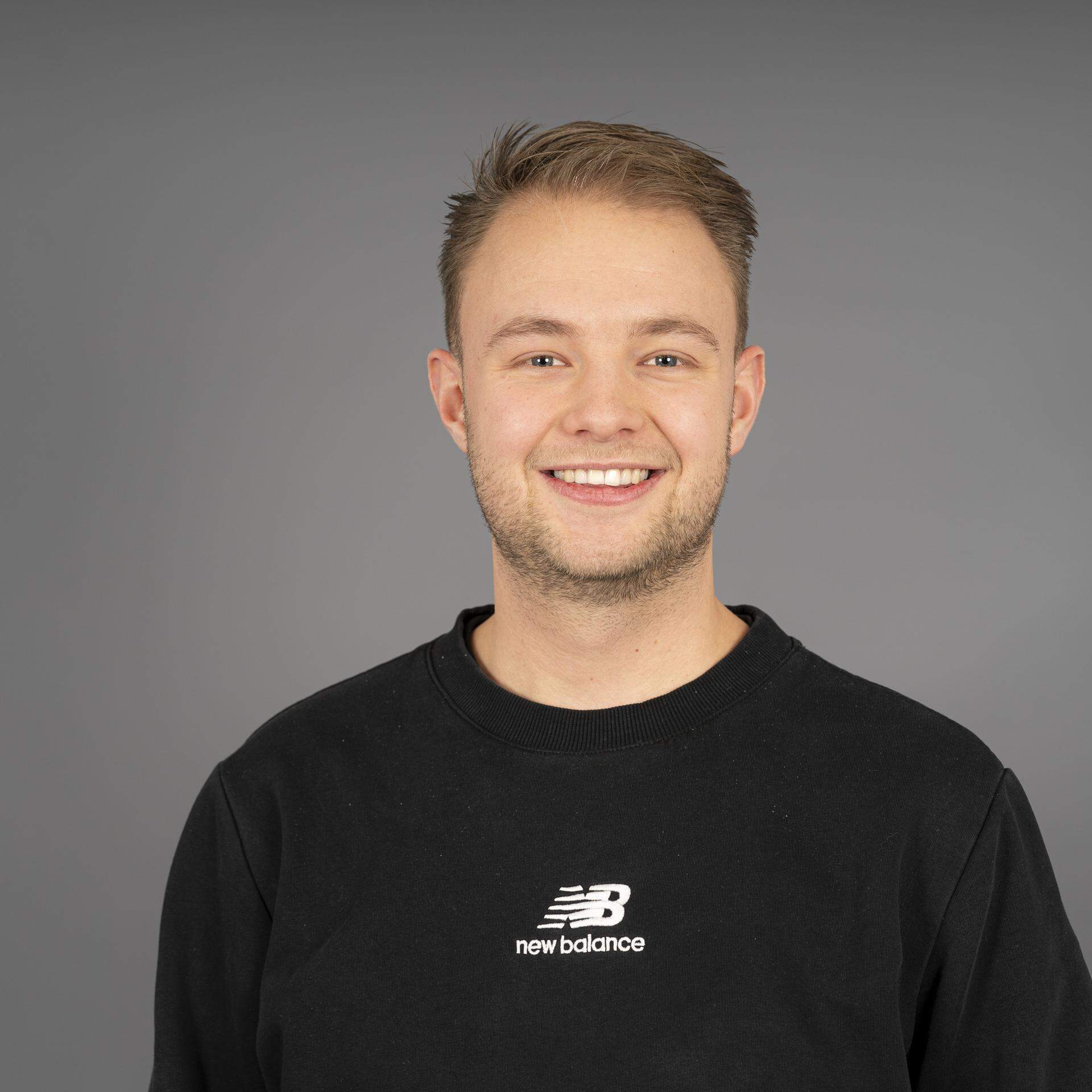 Dan Tesselaar
