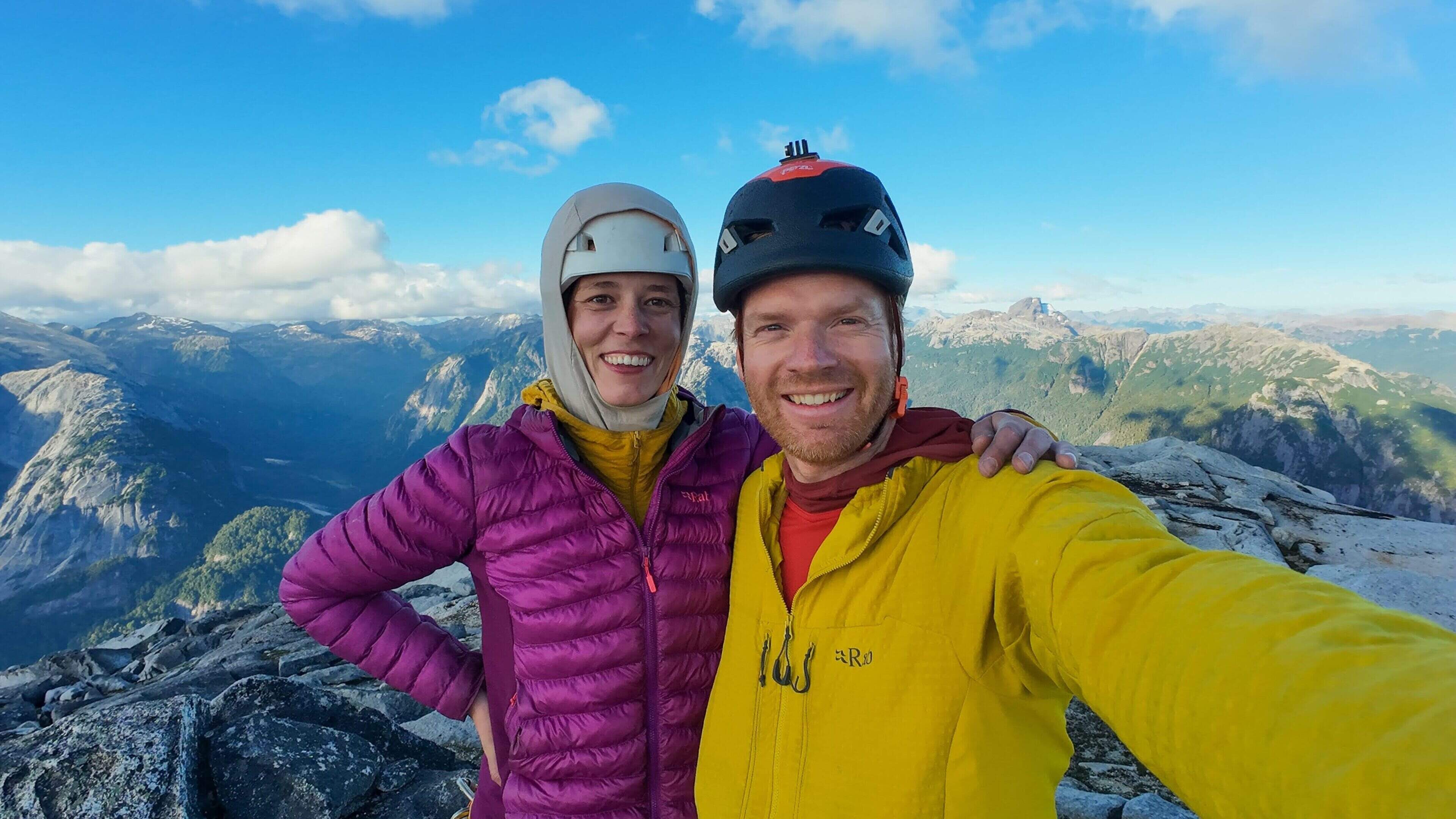 Geliefden Sophie (32) en Bas (39) zijn fanatieke bergbeklimmers: ’De dood van drie vrienden bij een lawine, heeft veel impact gehad’