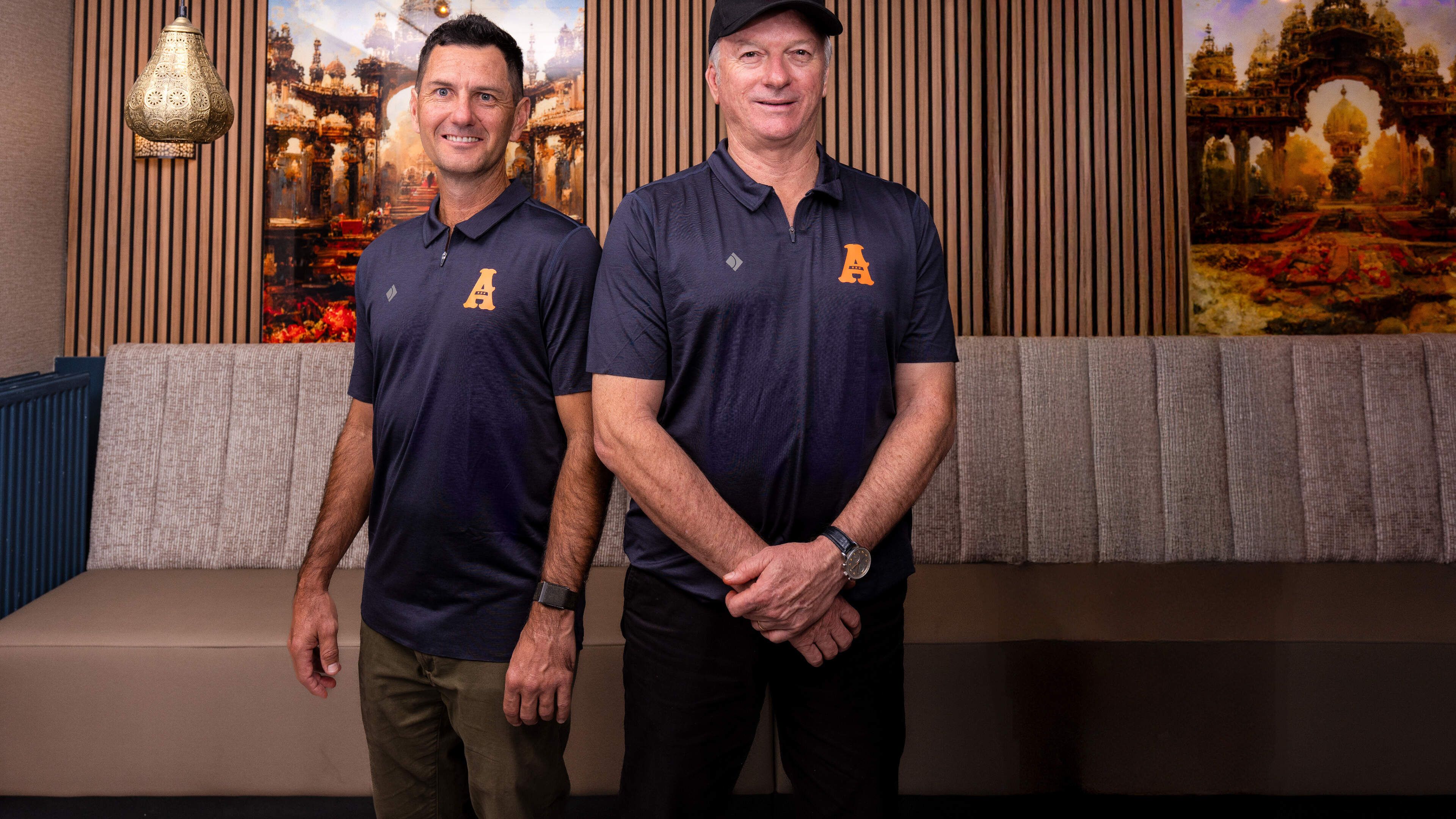 Australische sporticonen lanceren Amsterdam Flames in nieuwe Europese cricketcompetitie: ’Het is een spannend avontuur’