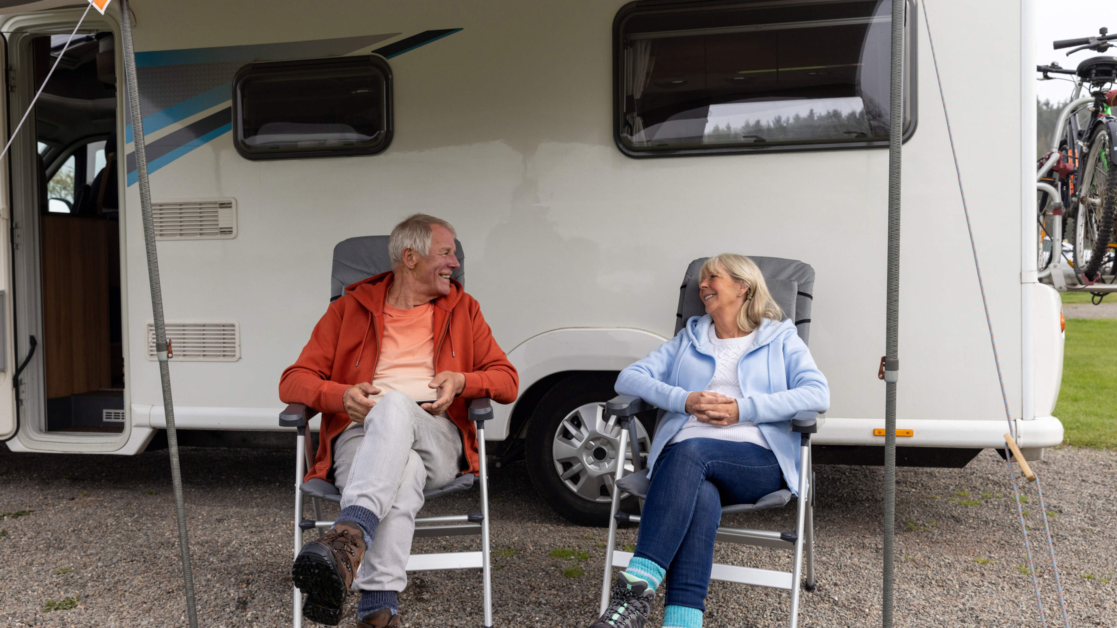 Babyboomer laat zich niet als verwend wegzetten door Gen Z: ’Vroeger was echt niet alles beter’