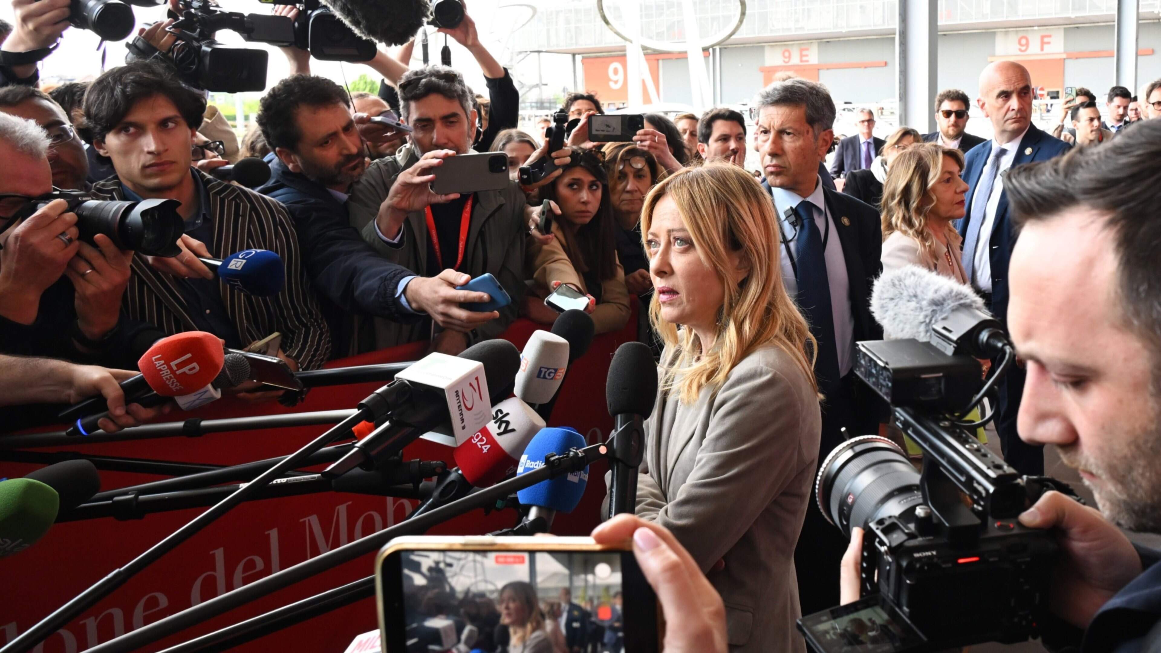 Diplomatieke rel tussen Rome en Moskou: Giorgia Meloni op Russische staats-tv ernstig beledigd