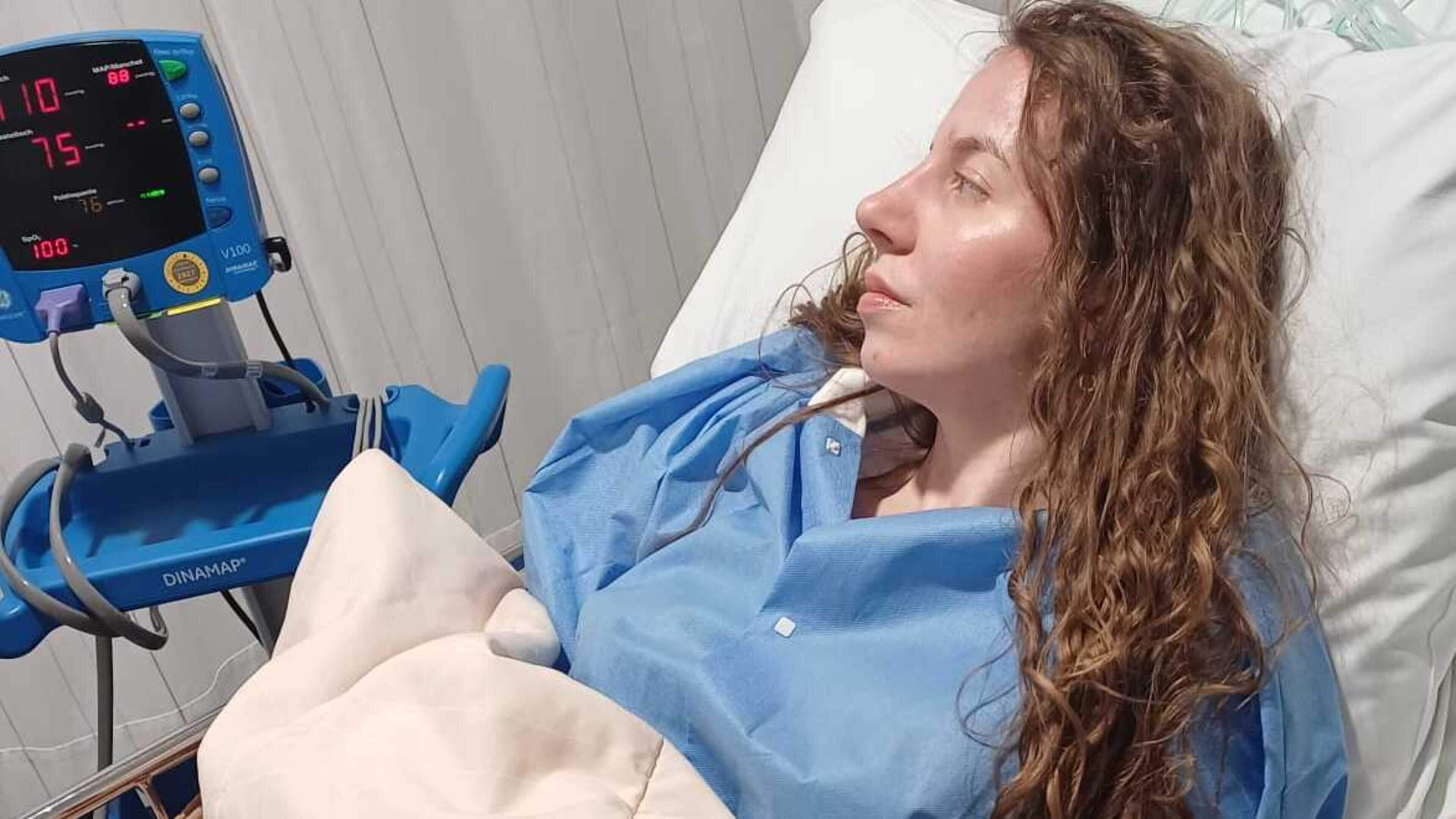 Hülya (28) heeft uitgezaaide baarmoederhalskanker: ’Uit het niks begon ik hevig te bloeden’