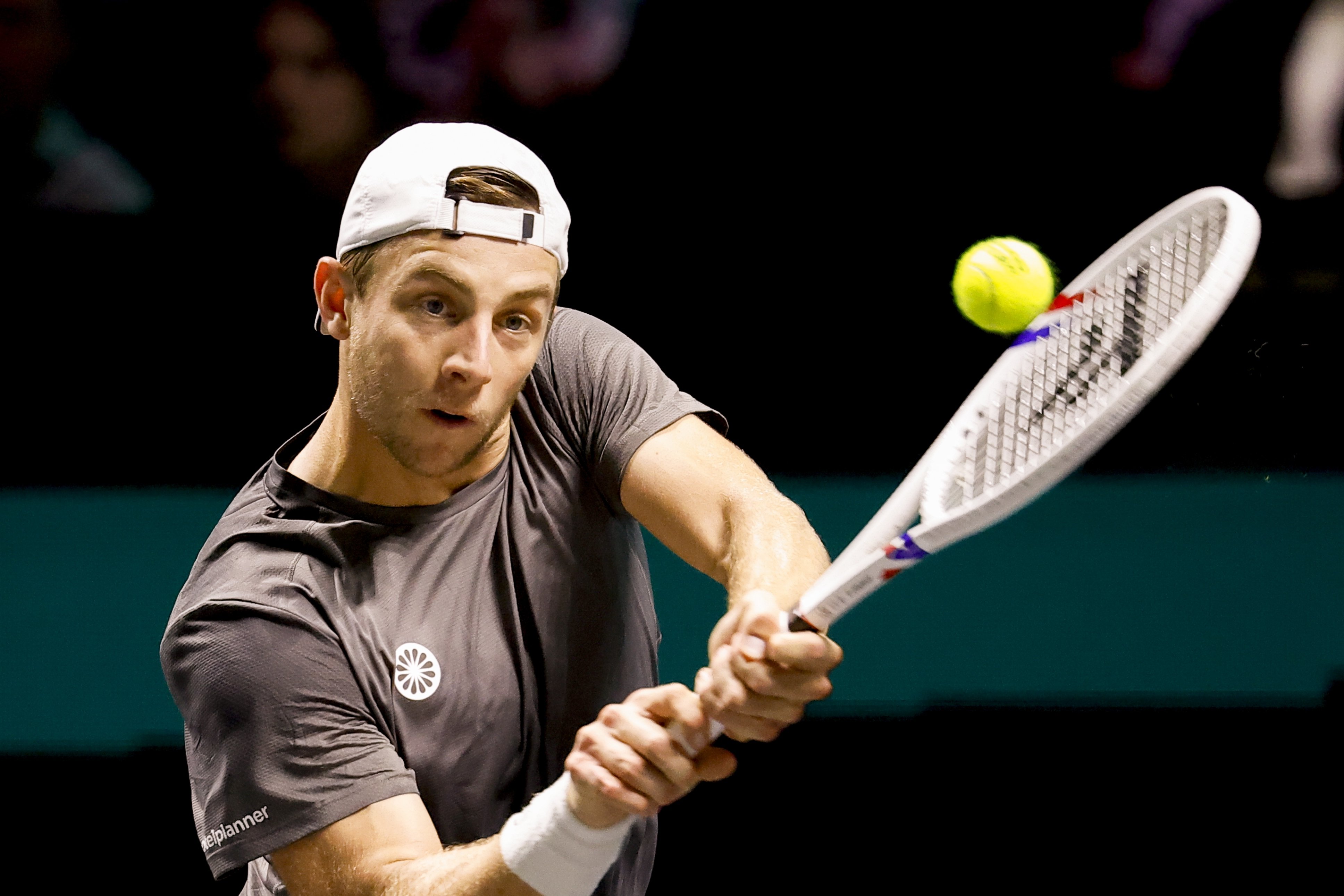 Tallon Griekspoor moet bij rentree pijnlijke nederlaag in Marokko slikken