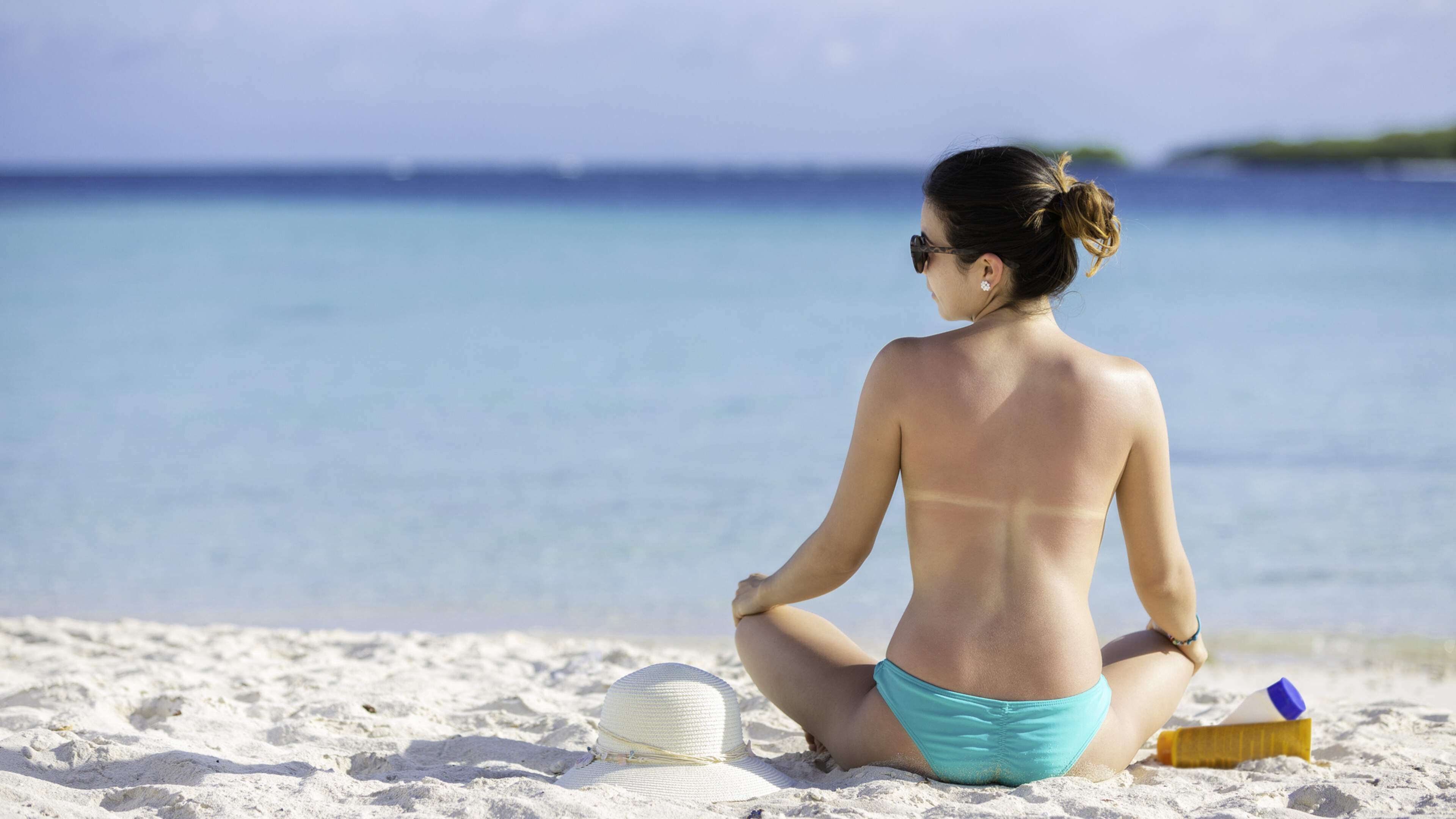 Praat mee: Vind jij het jammer dat topless zonnen uit de mode raakt?