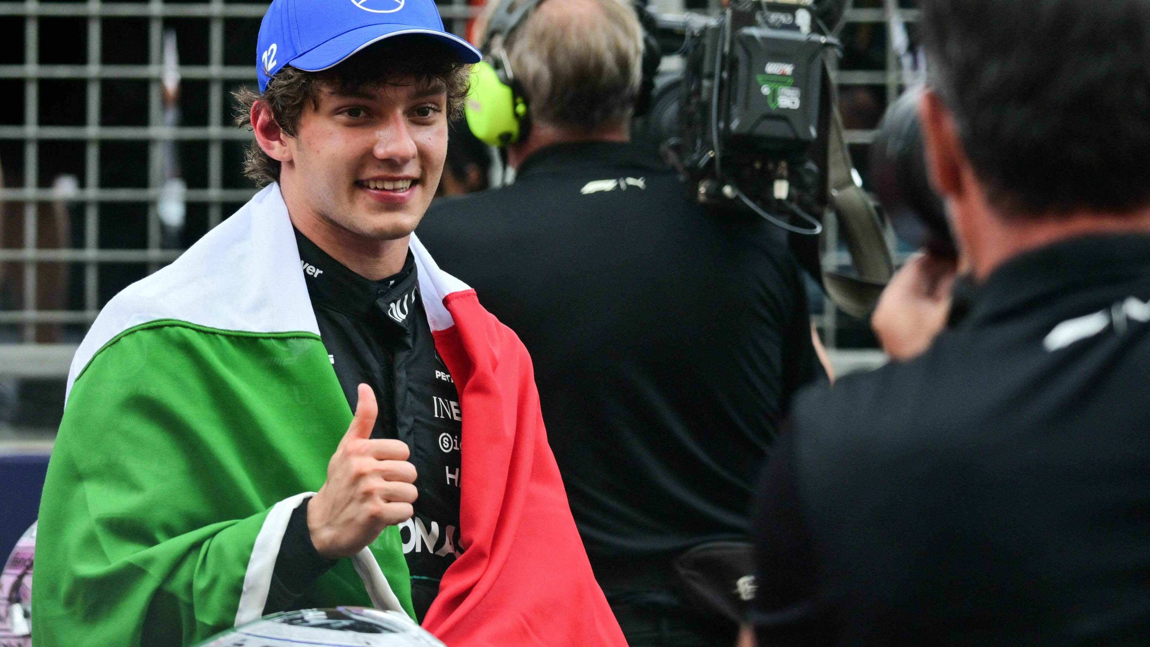 Bij Kimi Antonelli komt alles momenteel vanzelf, Lewis Hamil