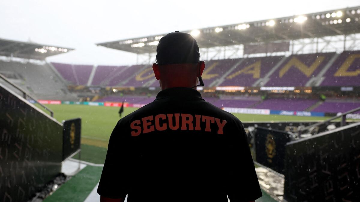 2026年の決闘中にたくさんのストライキ？ Strict Protocol FIFAは、Benfica-Auclandを2.5時間止めます