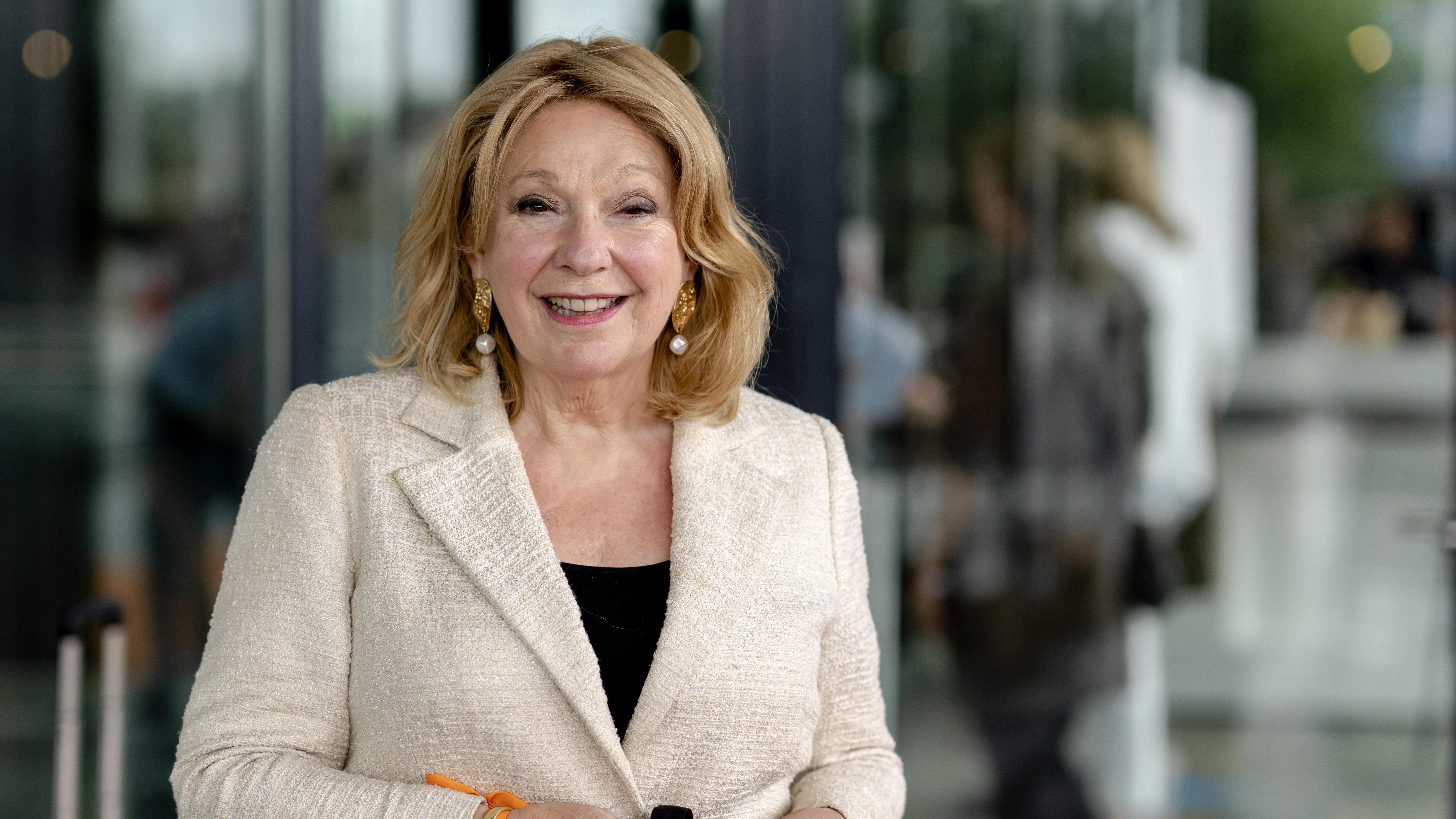 Ook Geraldine Kemper dupe van nepadvertenties | De Telegraaf