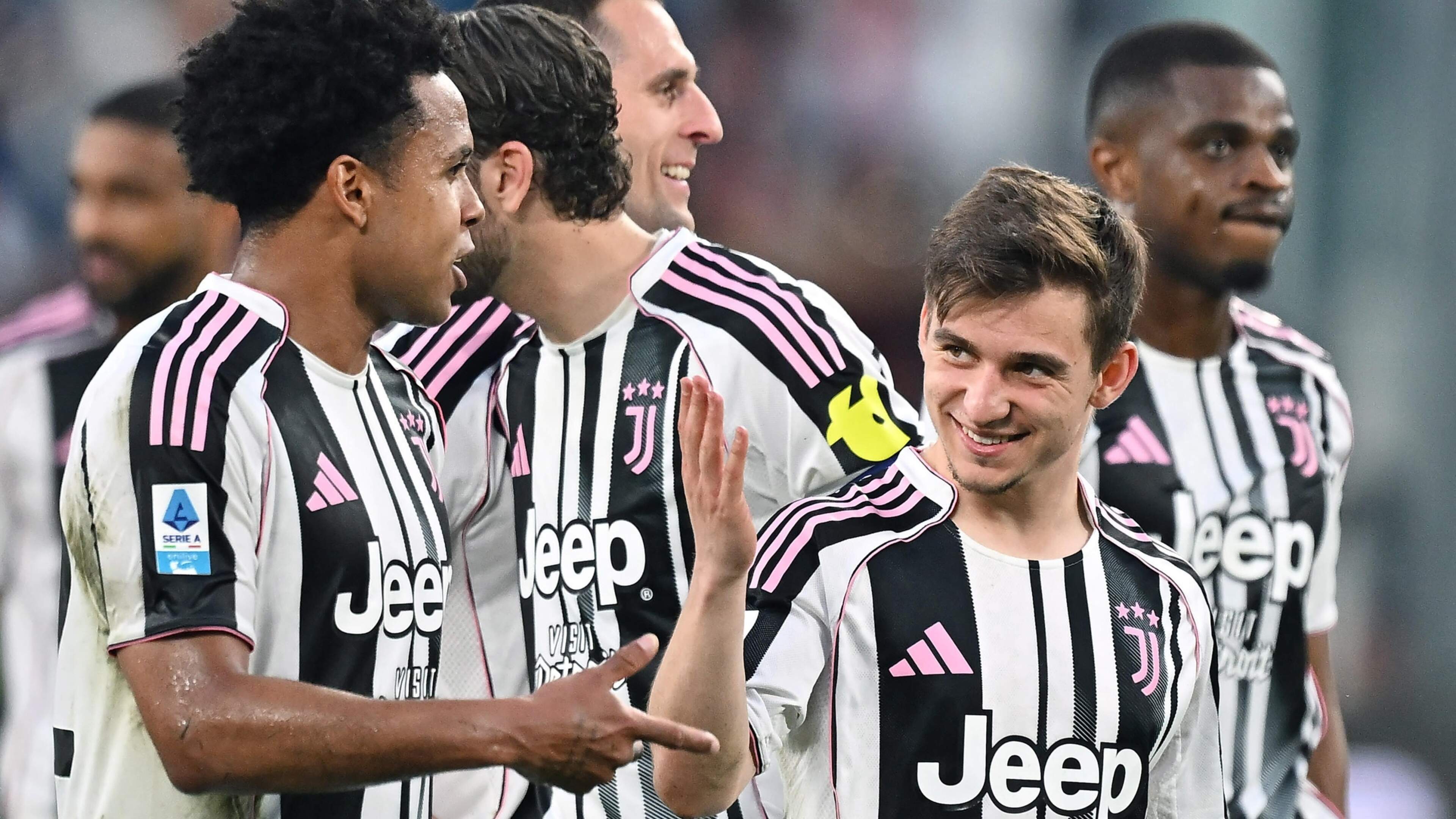 Justin Bijlow verliest met Genoa van Juventus, Napoli klopt zonder veelbesproken Romelu Lukaku AC Milan