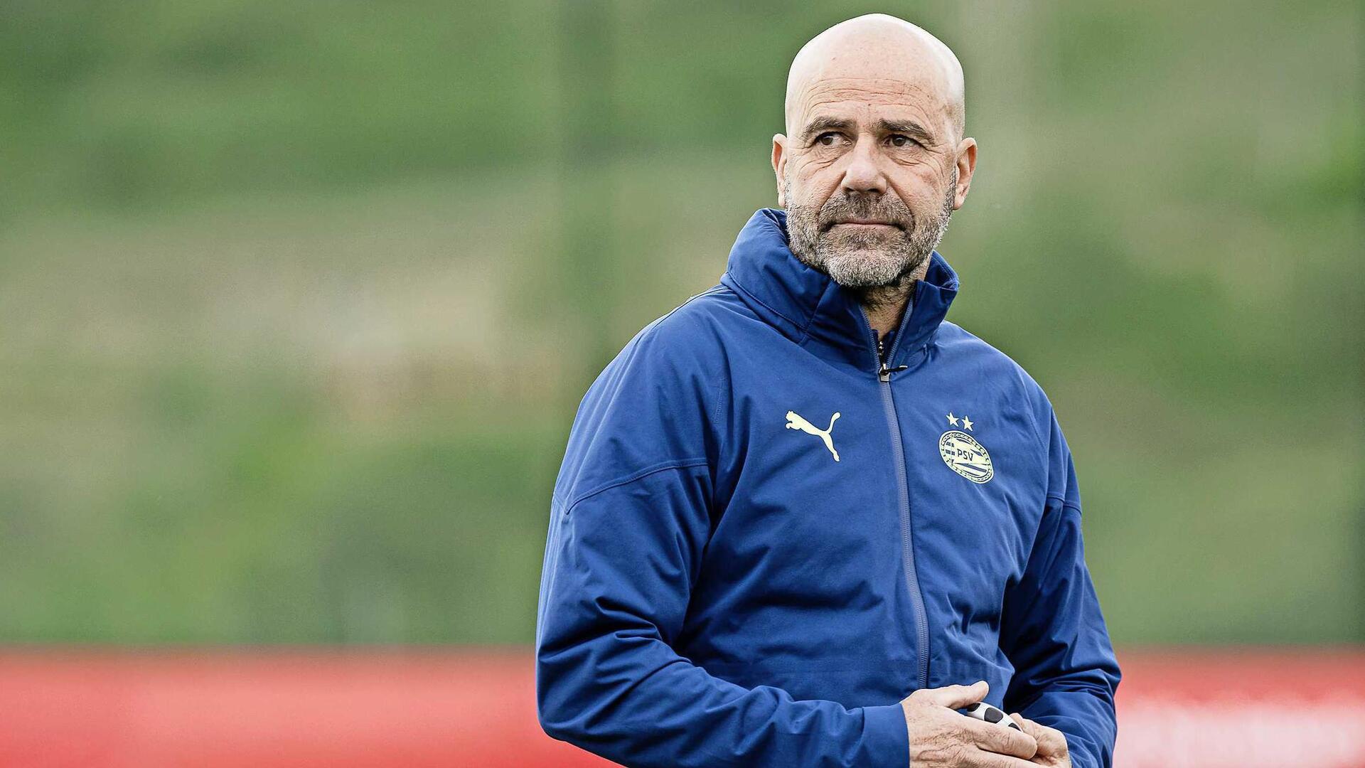 PSV zonder Joey Veerman in topper, Feyenoord mét Quilindschy Hartman in ...