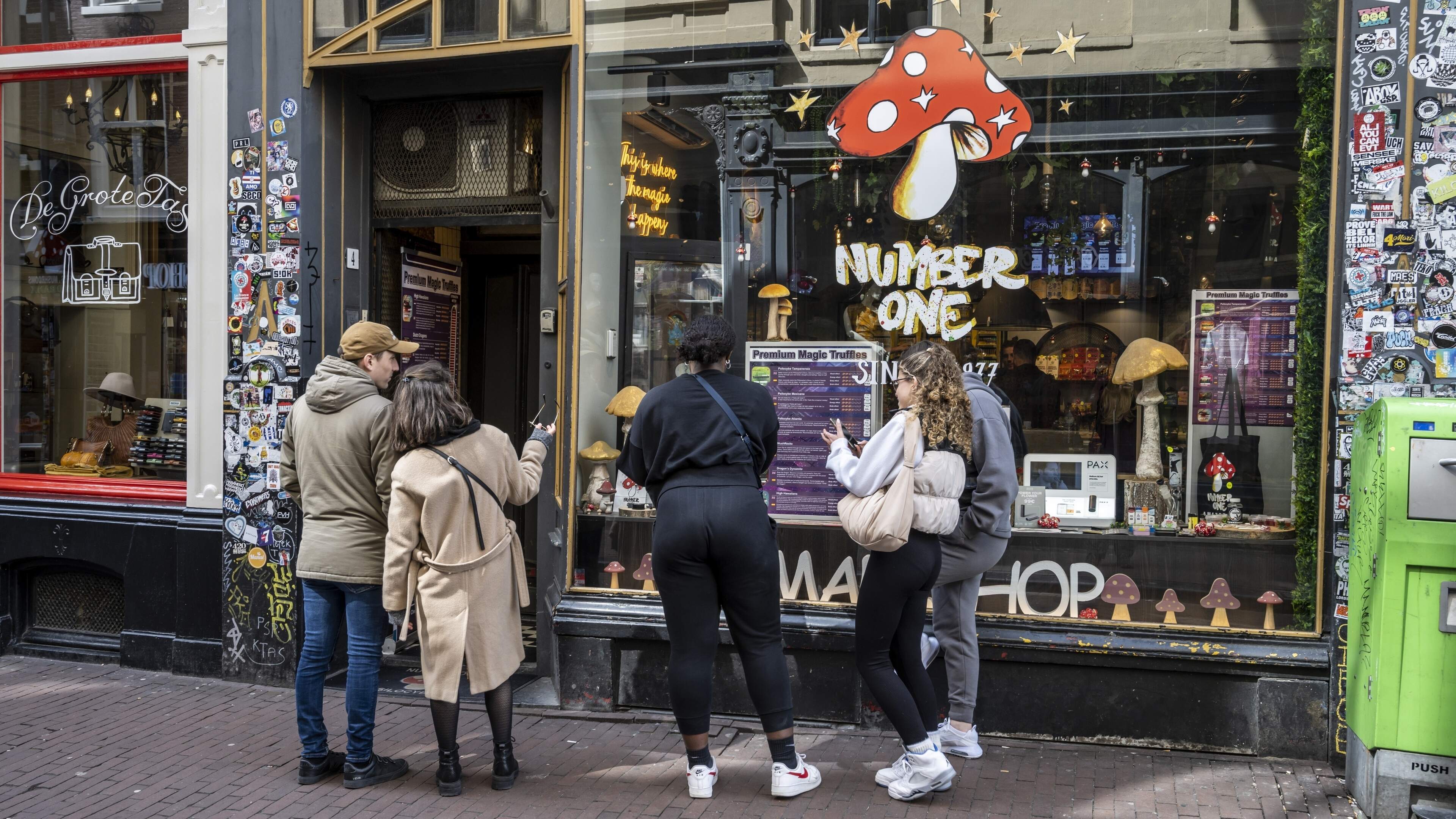 Hoge Raad maakt einde aan jarenlange zaak rondom ’magische truffels’: smartshops krijgen geen btw-voordeel