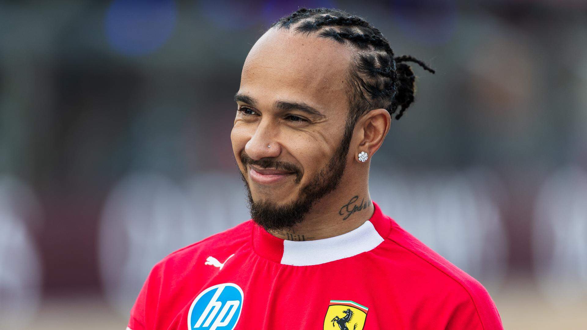 Lewis Hamilton op Silverstone, waar hij vorig jaar nog won als Mercedes-coureur.