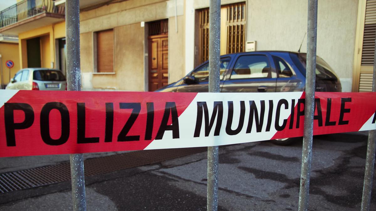 Verwaarloosde Nederlandse kinderen (9 en 6) in Italië aangetroffen' | De Telegraaf