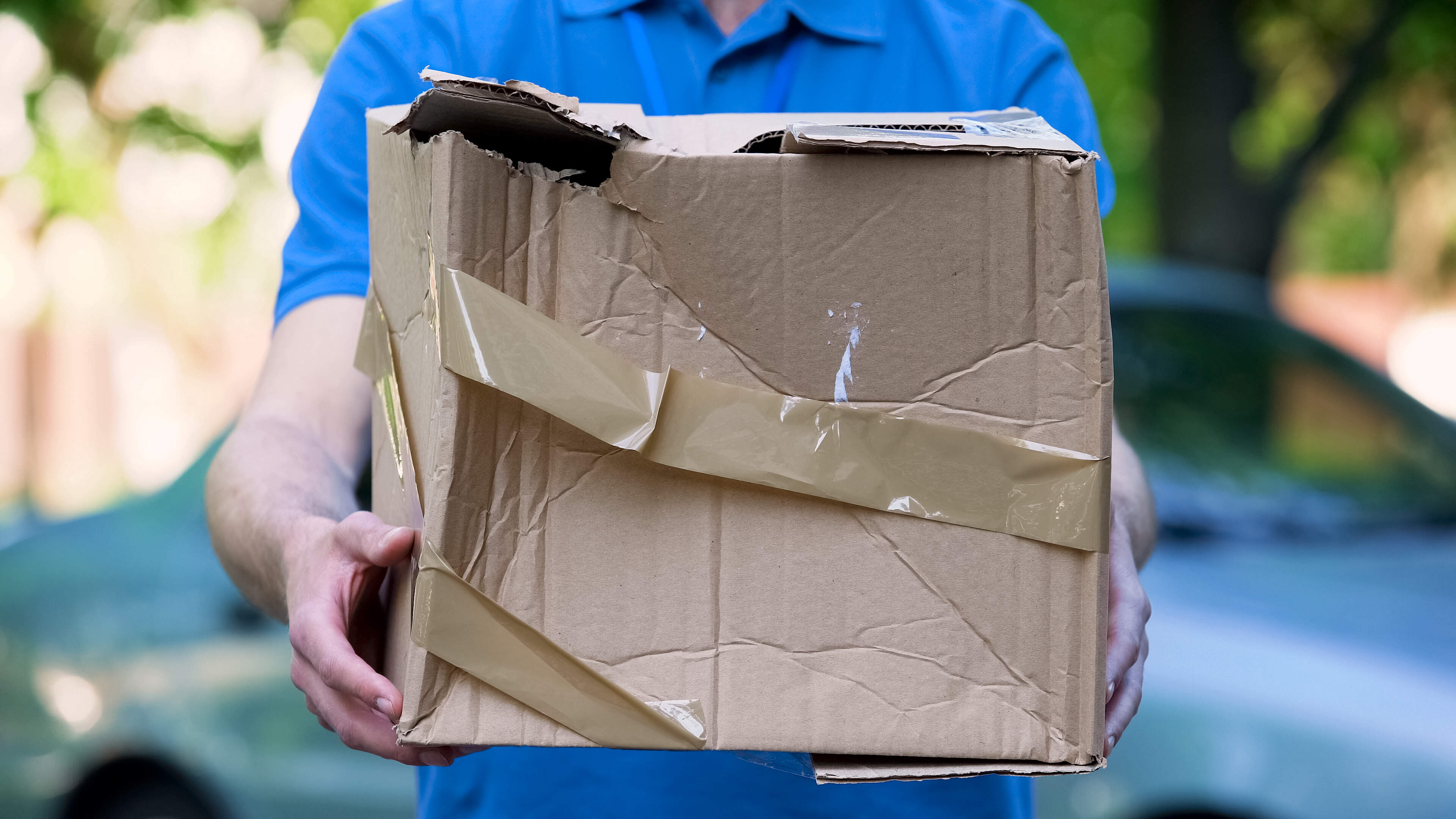 Komt je pakketje beschadigd aan? Ondanks verzekering kun je toch opdraaien voor de kosten